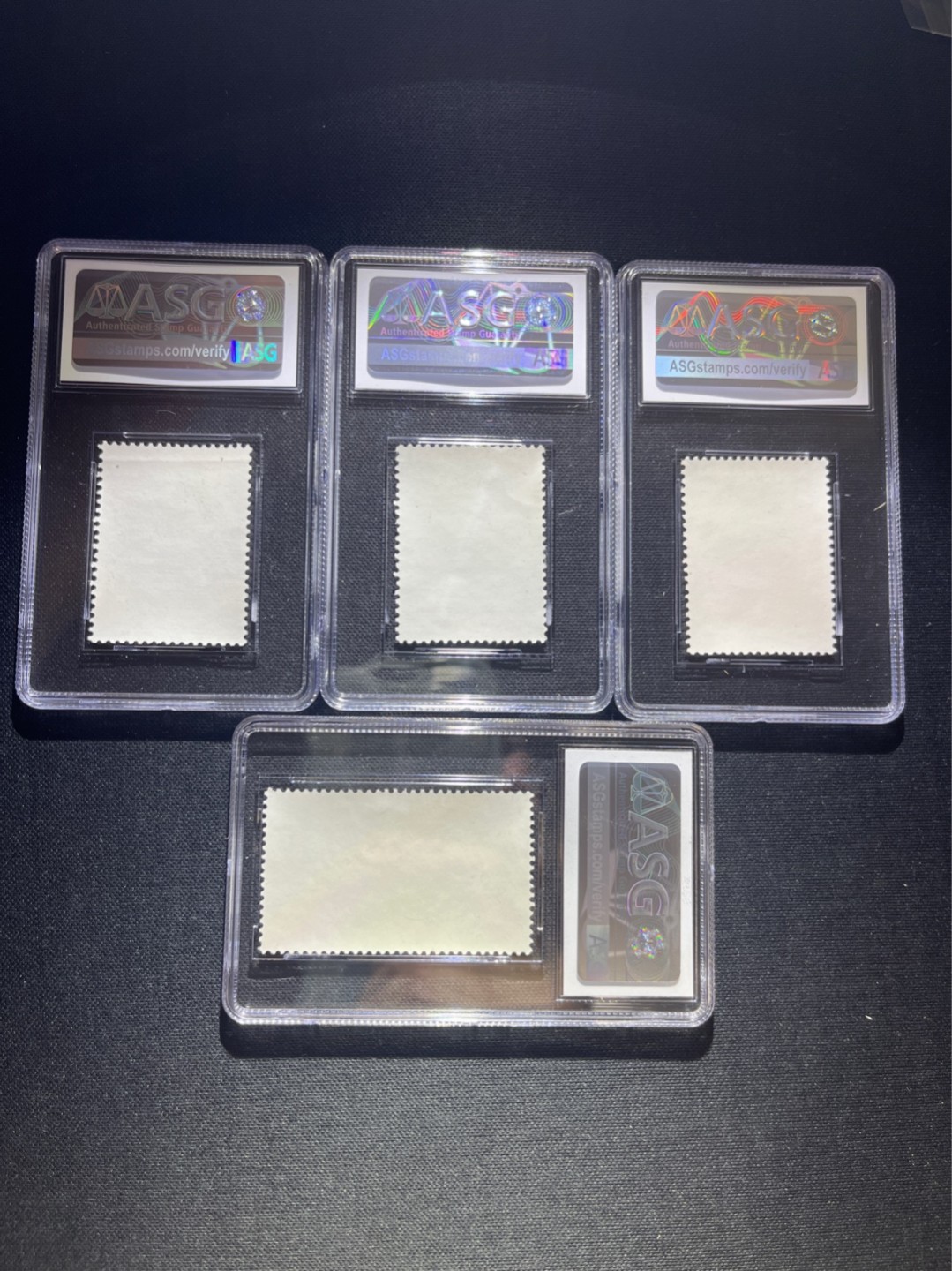 洪涛臻品批发群  精选邮票限时拍卖第九十四期 纪117 越南 ★新全★  ASG75 NOG 壳子无划痕，1965发行，105最严格出分，经典热门套票，票状态不错，低分不耽误欣赏收藏，面艳背白，评级费套下来接近400块，注意捡漏