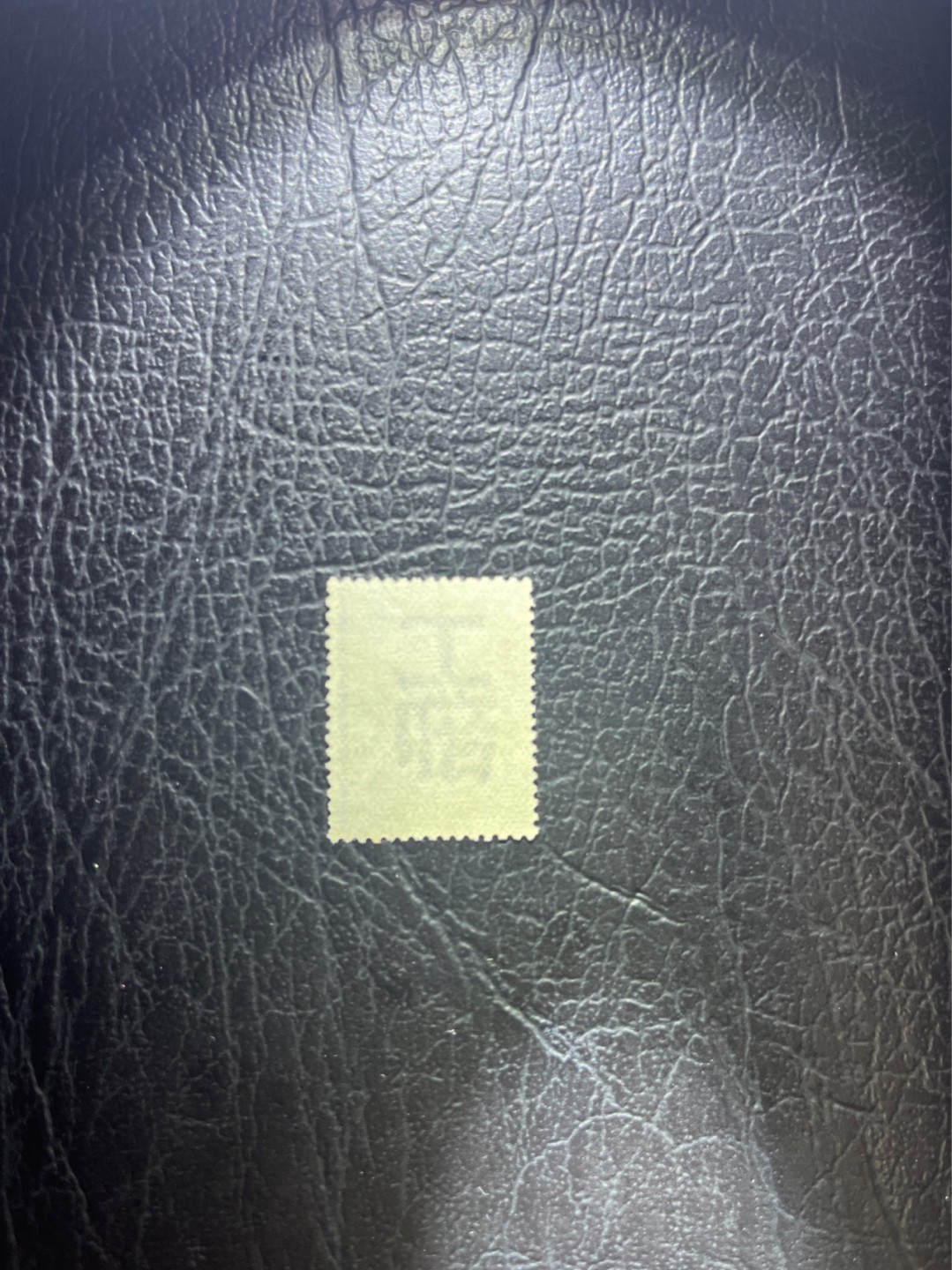 洪涛臻品 精选邮票限时拍卖第四十一期 比大清龙票还早的邮票，上海地方邮票，5分，面艳背白品好，水印清晰漂亮！终身保真！放心入手保真清朝时期文物邮票的机会！