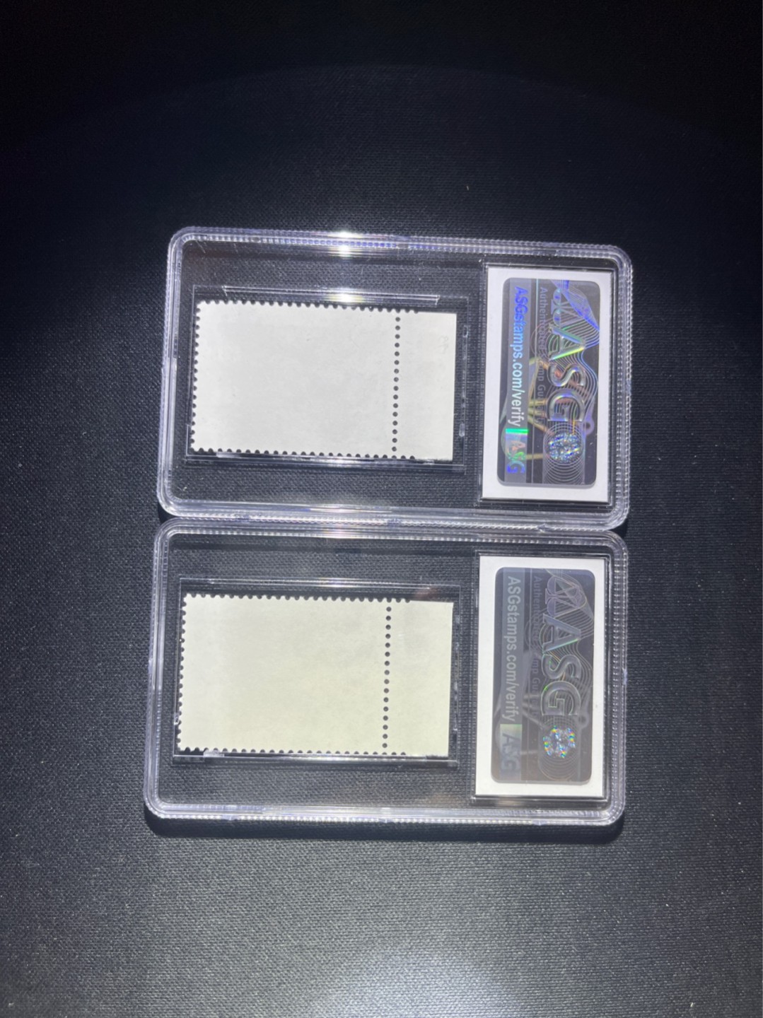 洪涛臻品批发群  精选邮票限时拍卖第九十四期 J14 二.二八 ★新全★ ASG75  NOG 壳子无划痕，1977年发行 105最严格出分，  带边纸色线  色标，三俗稀缺。面艳背白，无黄无折，状态不错，低分不耽误收藏欣赏，喜欢不要错过。