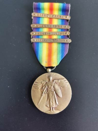 欢度国庆——号角文化七天假日大连拍第二场 - 美国一战胜利奖章 带4铭条