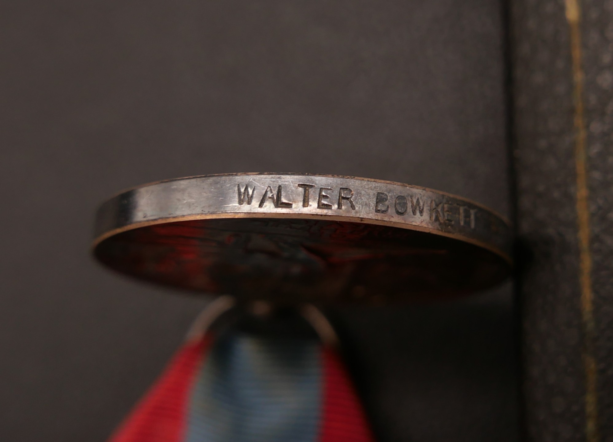 勋章奖章交易所10月1日群拍，举国同庆，全场包邮！ 英国伊丽莎白二世帝国服务奖章