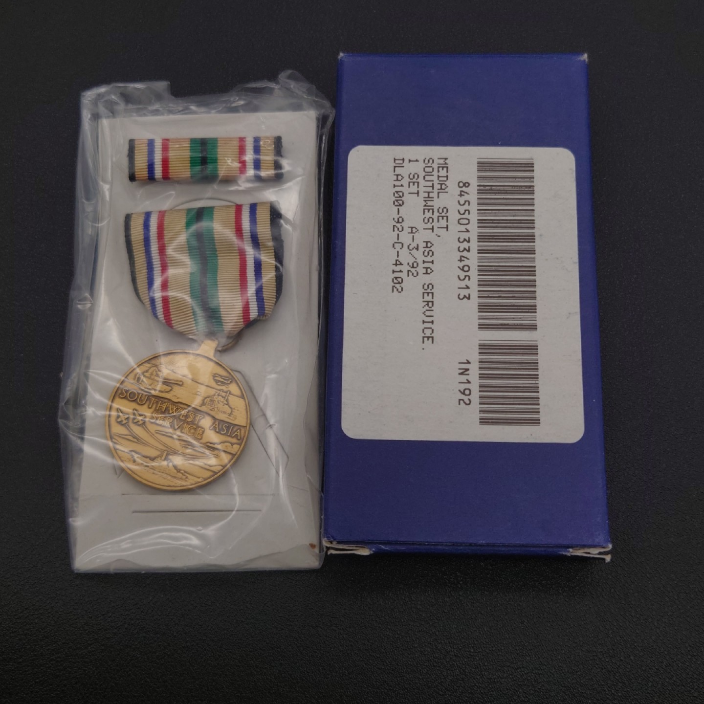 勋章奖章交易所10月1日群拍，举国同庆，全场包邮！ 美国西南亚服役奖章