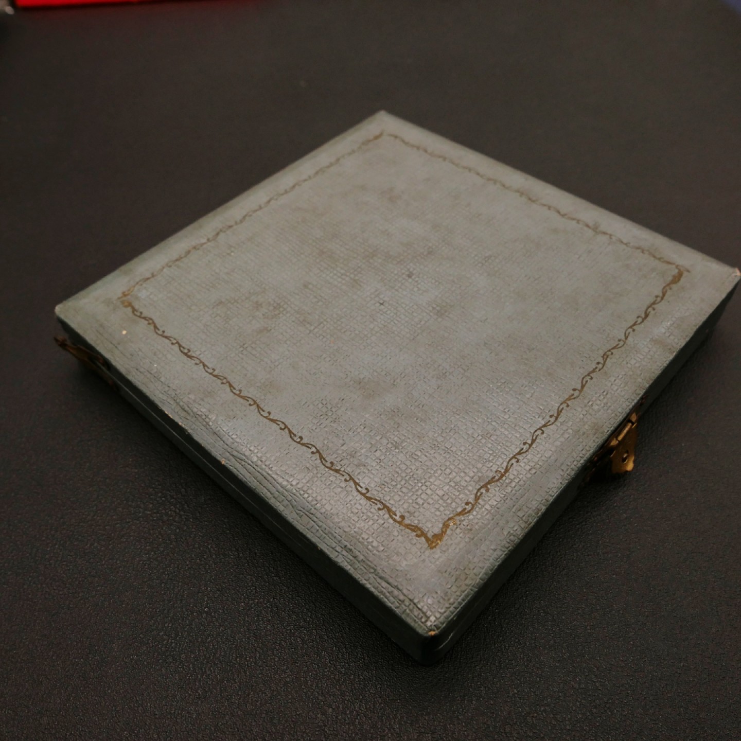 勋章奖章交易所10月1日群拍，举国同庆，全场包邮！ 日本银质水果叉一套