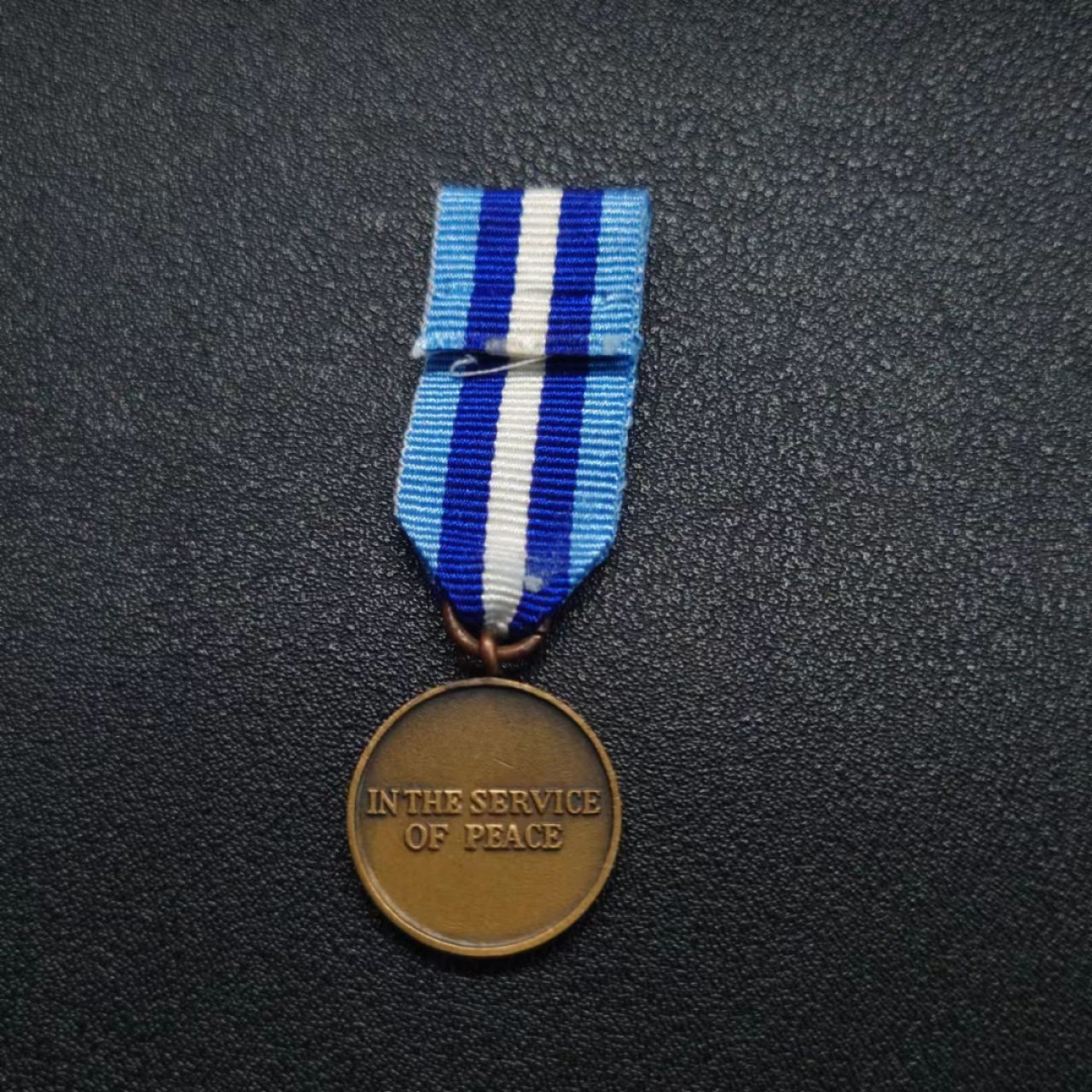 勋章奖章交易所10月1日群拍，举国同庆，全场包邮！ 联合国萨尔瓦多奖章迷你章1991-1995