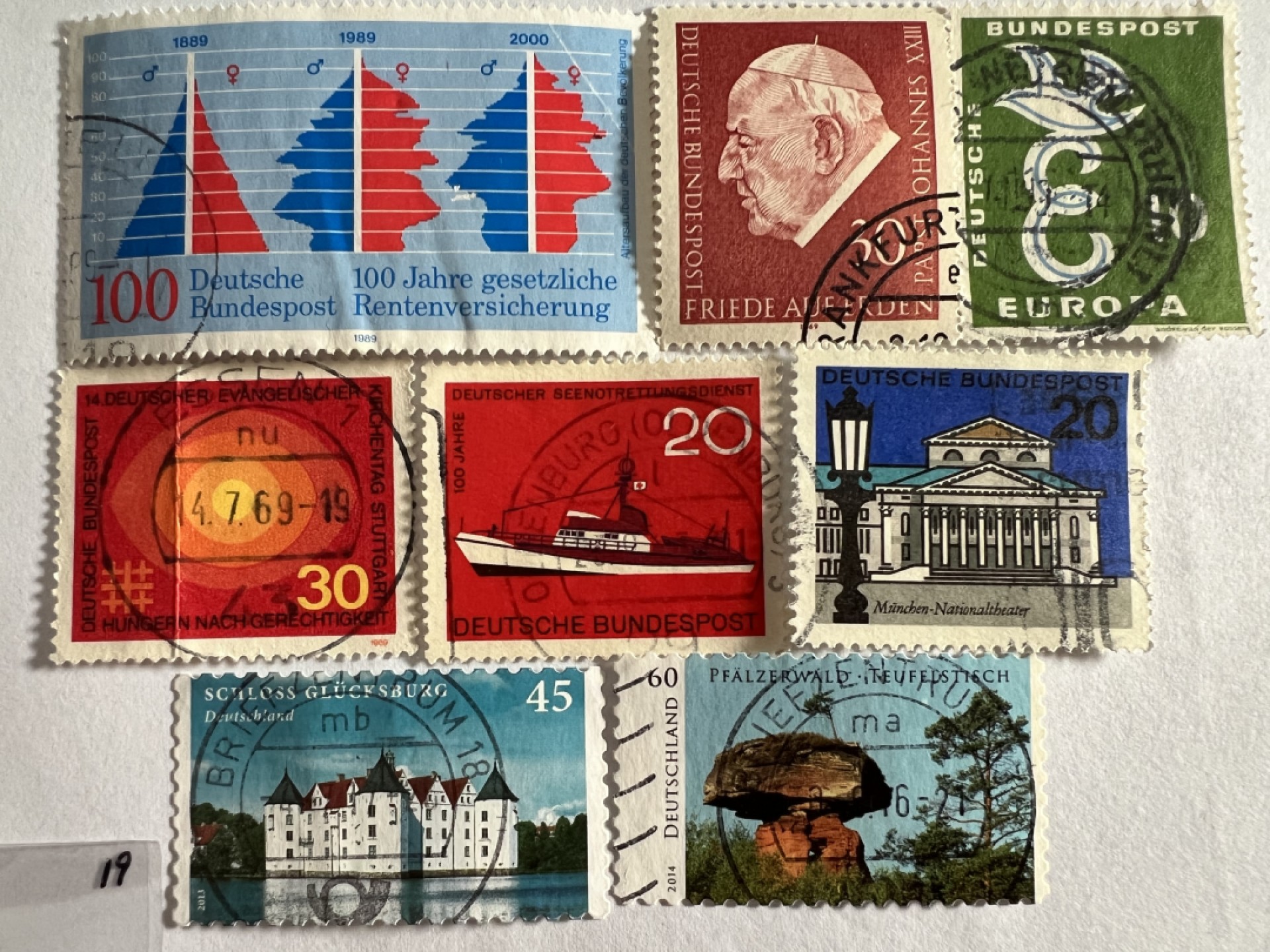 泡泡堂第158期  世界硬币邮票专场（无押金，无佣金，捡漏，全场20包邮，偏远地区除外） 邮票19