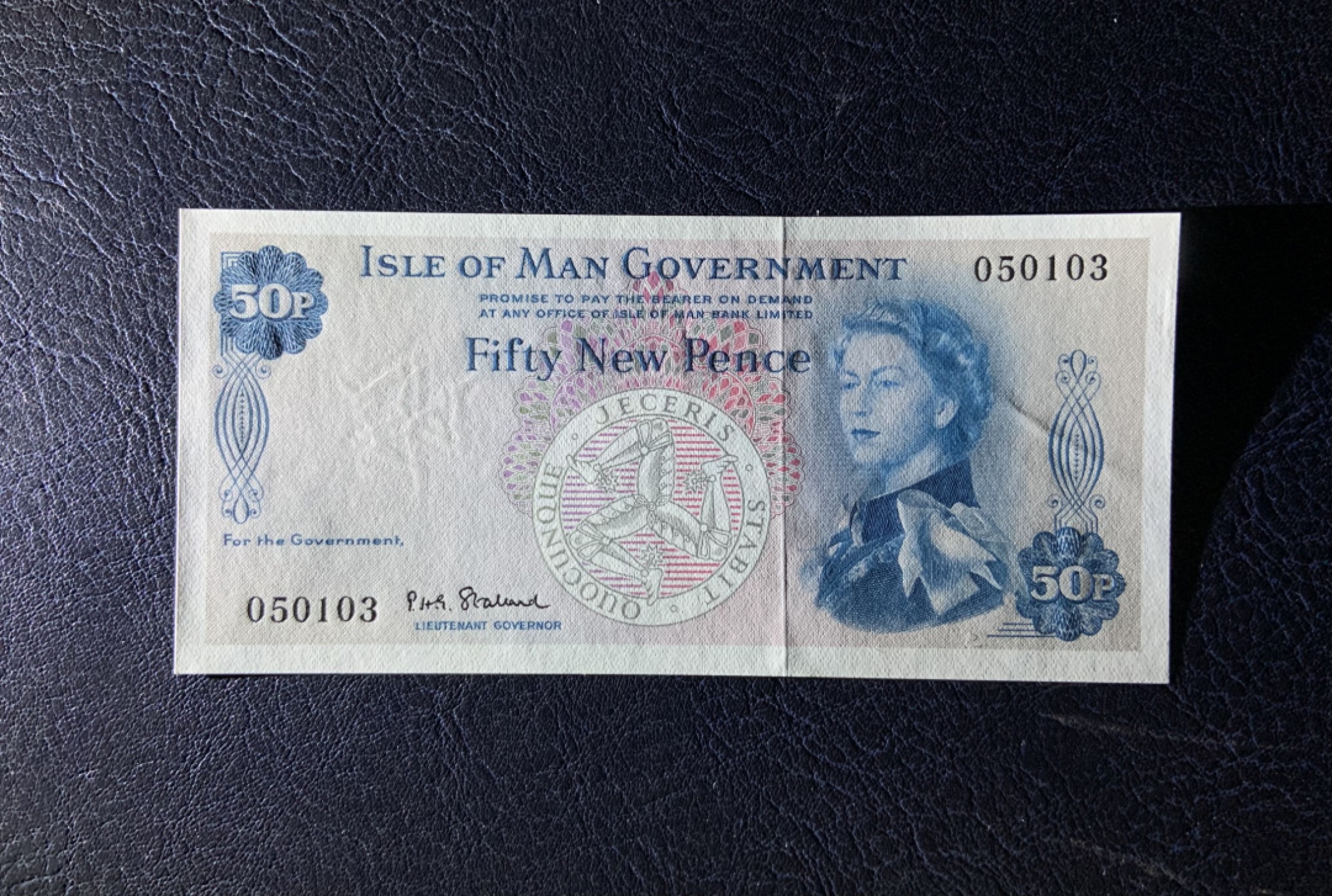 收藏联盟Quantum Auction 第195期拍卖(已更新) 马恩岛1969年50新便士 品相全新UNC 票面一道轻微点钞痕