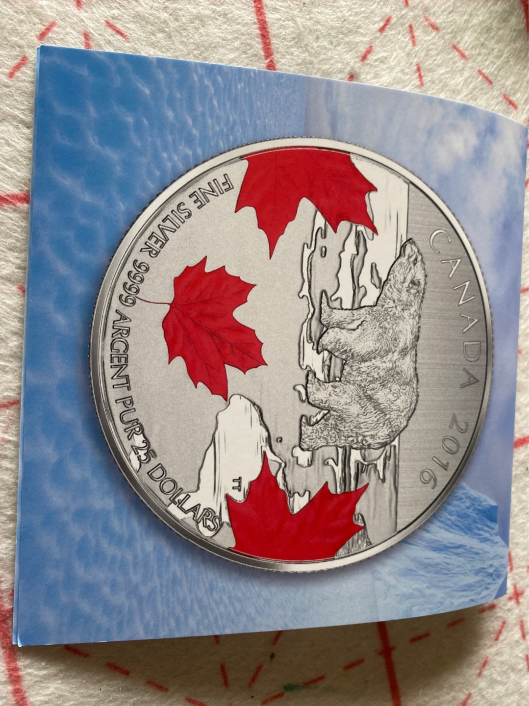 收藏联盟Quantum Auction 第196期拍卖 硬币精制币主打专场 2016年加拿大北极熊彩色银币 0.9999高纯度银币