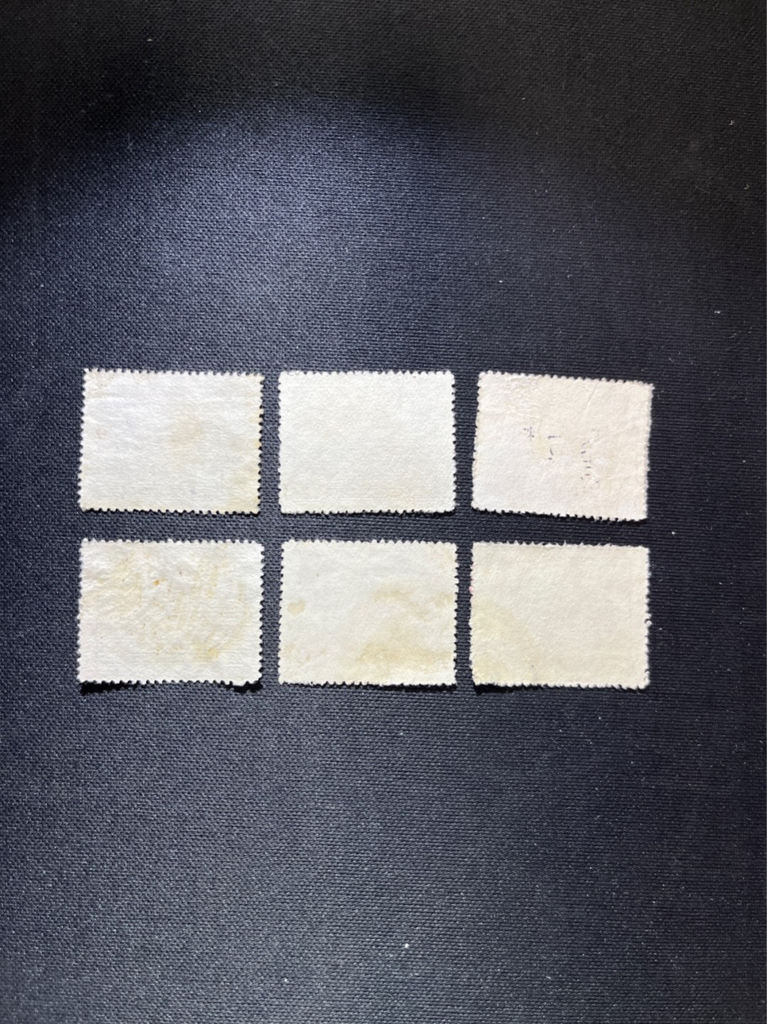洪涛臻品 精选邮票限时拍卖第四十二期 普9天安门  盖销 信销2组，1组3枚，共6枚。最后一套普票天安门系列，也是第一套新币值全部以元为单位的高值票。喜欢不要错过
