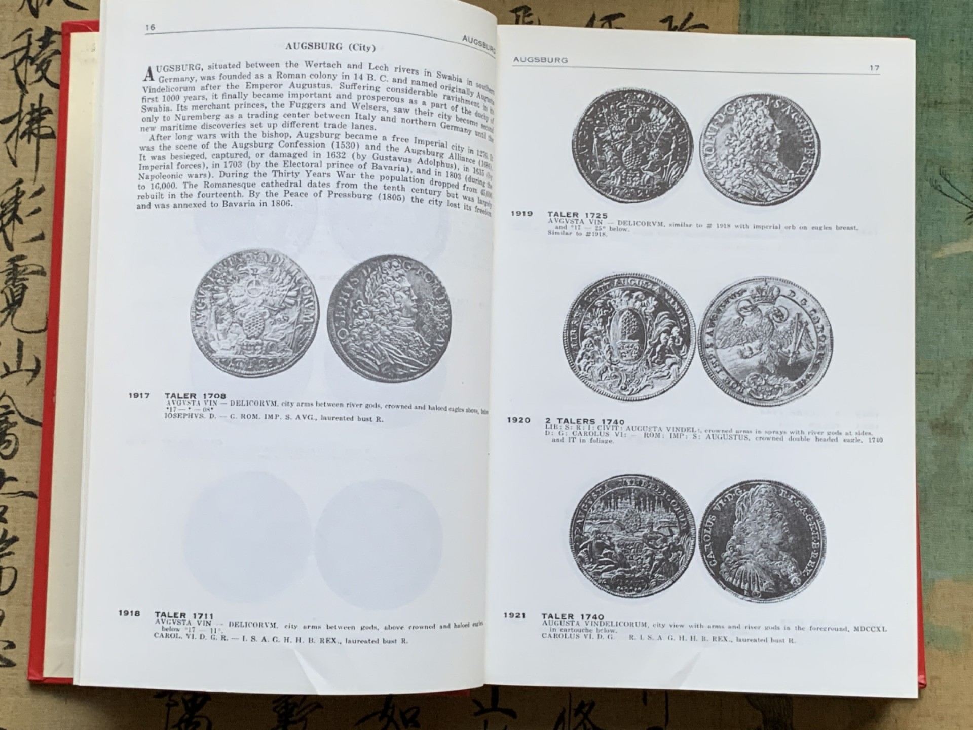 《竞宝斋》第100场-纪念拍卖 (全场包邮)中拍得限量纪念章 稀少 绝版 精装版达文波特 1700-1800年 德国泰勒 目录本身也成为了藏品，评级盒上DAV对应的就是此目录，厚达410多页。泰勒必备