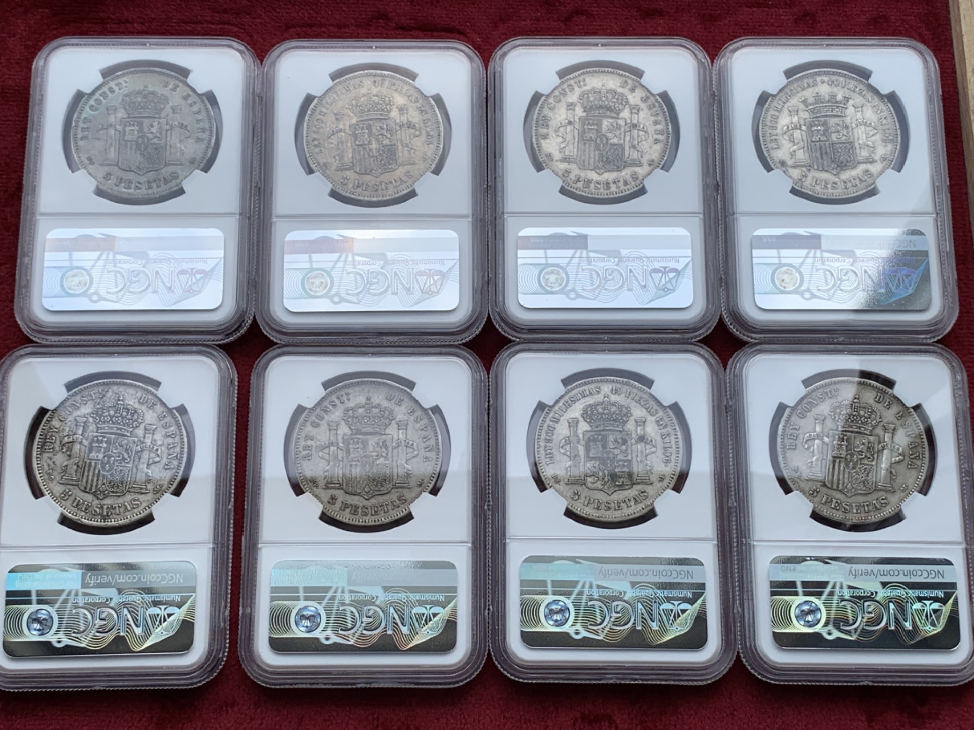 《竞宝斋》第100场-纪念拍卖 (全场包邮)中拍得限量纪念章 NGC XF45-AU50 8枚一组 西班牙 5比塞塔 银币 8枚一套 状态比较平均 值得收藏
