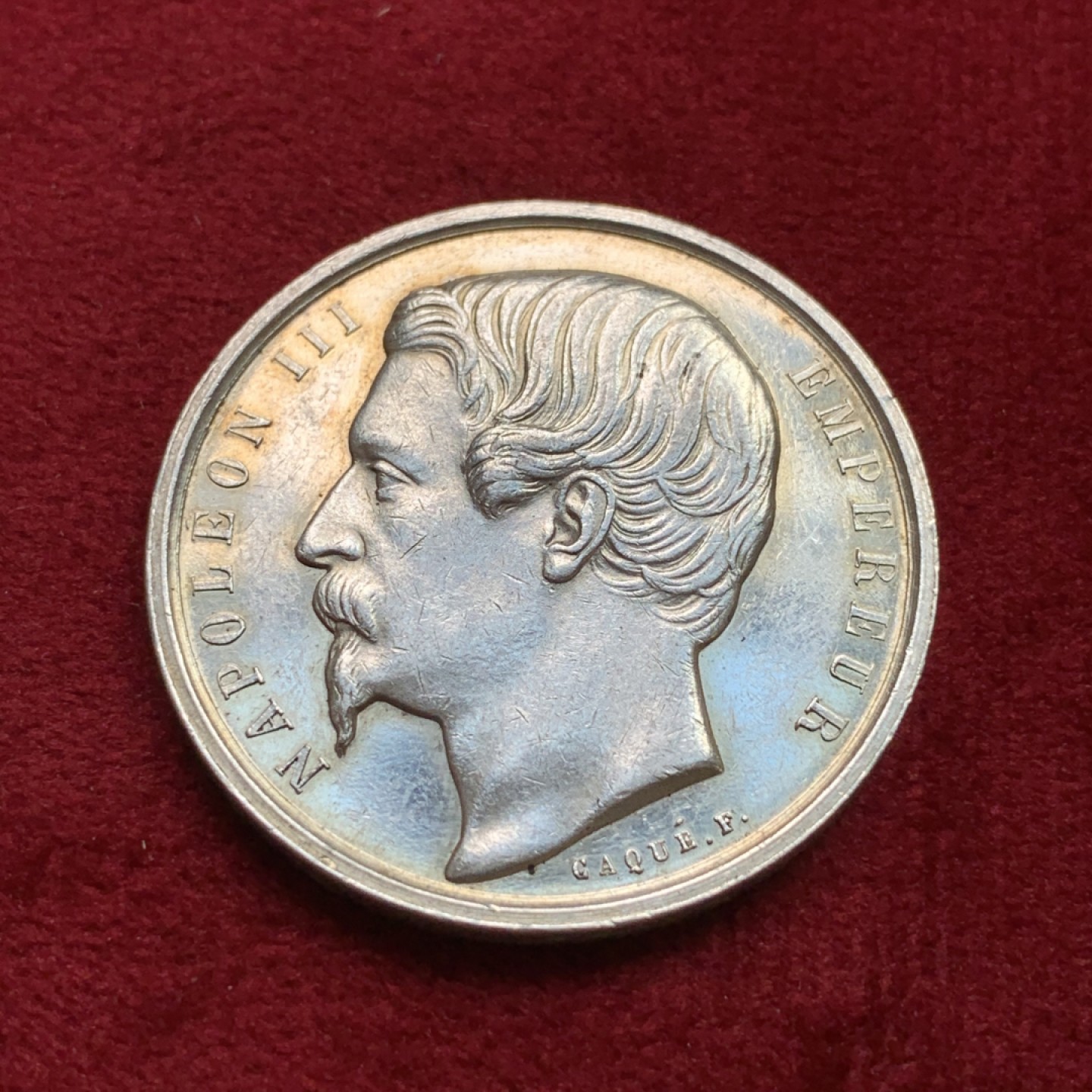 《竞宝斋》第100场-纪念拍卖 (全场包邮)中拍得限量纪念章 法国 拿破仑三世 1854年 巴黎拉昂区公证人 银质代币 15克 32.7直径 手指边铭 2021年外拍含佣金1000RMB 成交 少见品种