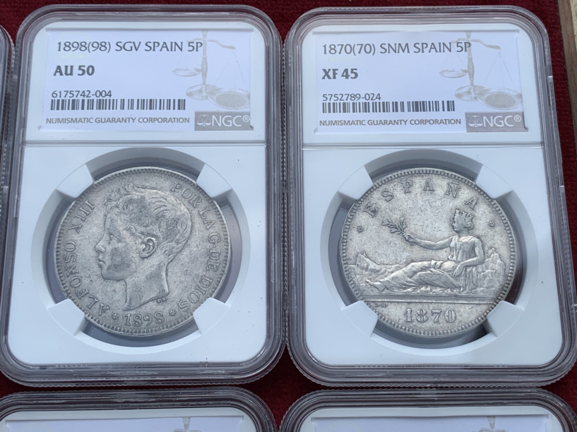 《竞宝斋》第100场-纪念拍卖 (全场包邮)中拍得限量纪念章 NGC XF45-AU50 8枚一组 西班牙 5比塞塔 银币 8枚一套 状态比较平均 值得收藏