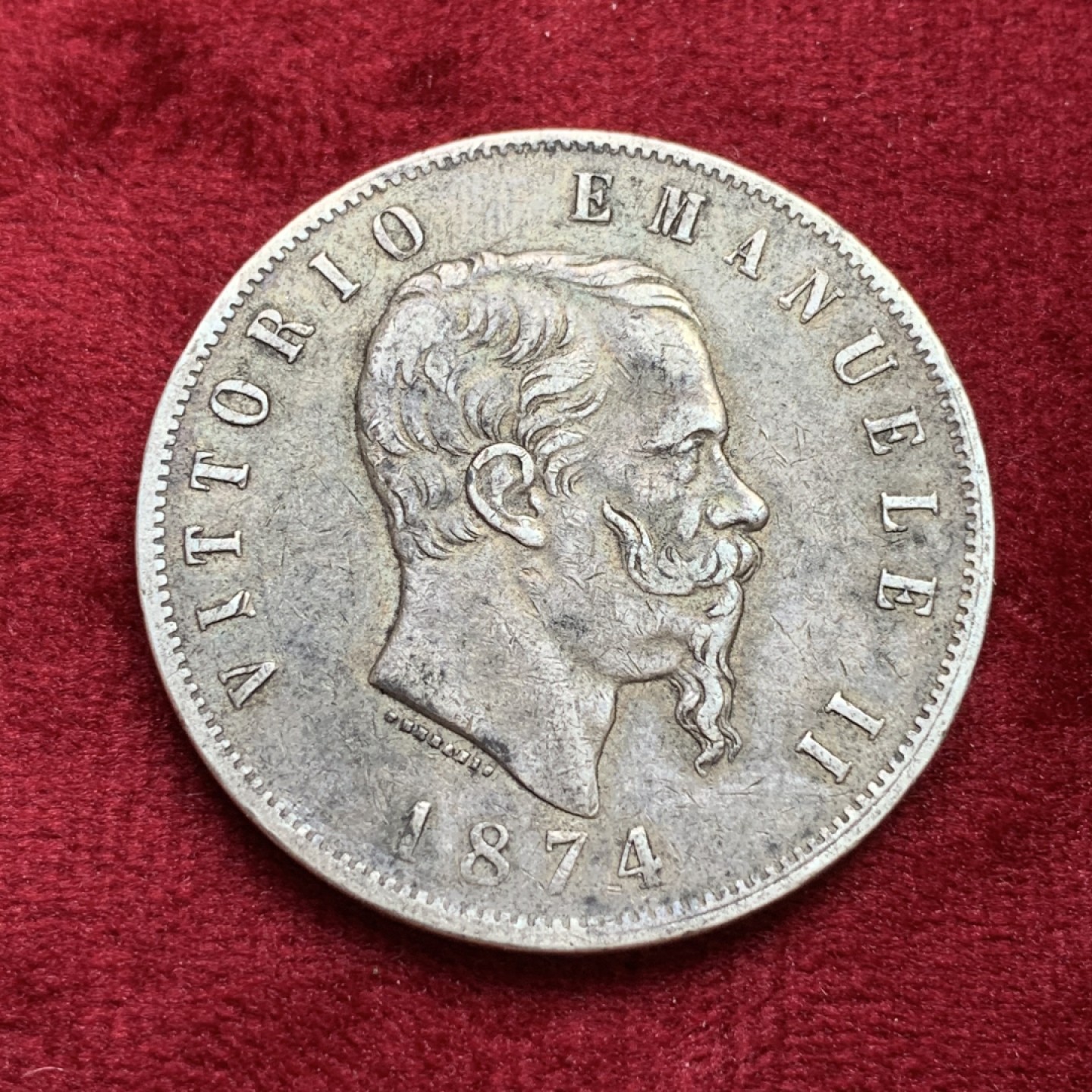 《竞宝斋》第100场-纪念拍卖 (全场包邮)中拍得限量纪念章 意大利 1874年 埃曼纽尔二世 5里拉银币 原味深彩包浆 细节很不错