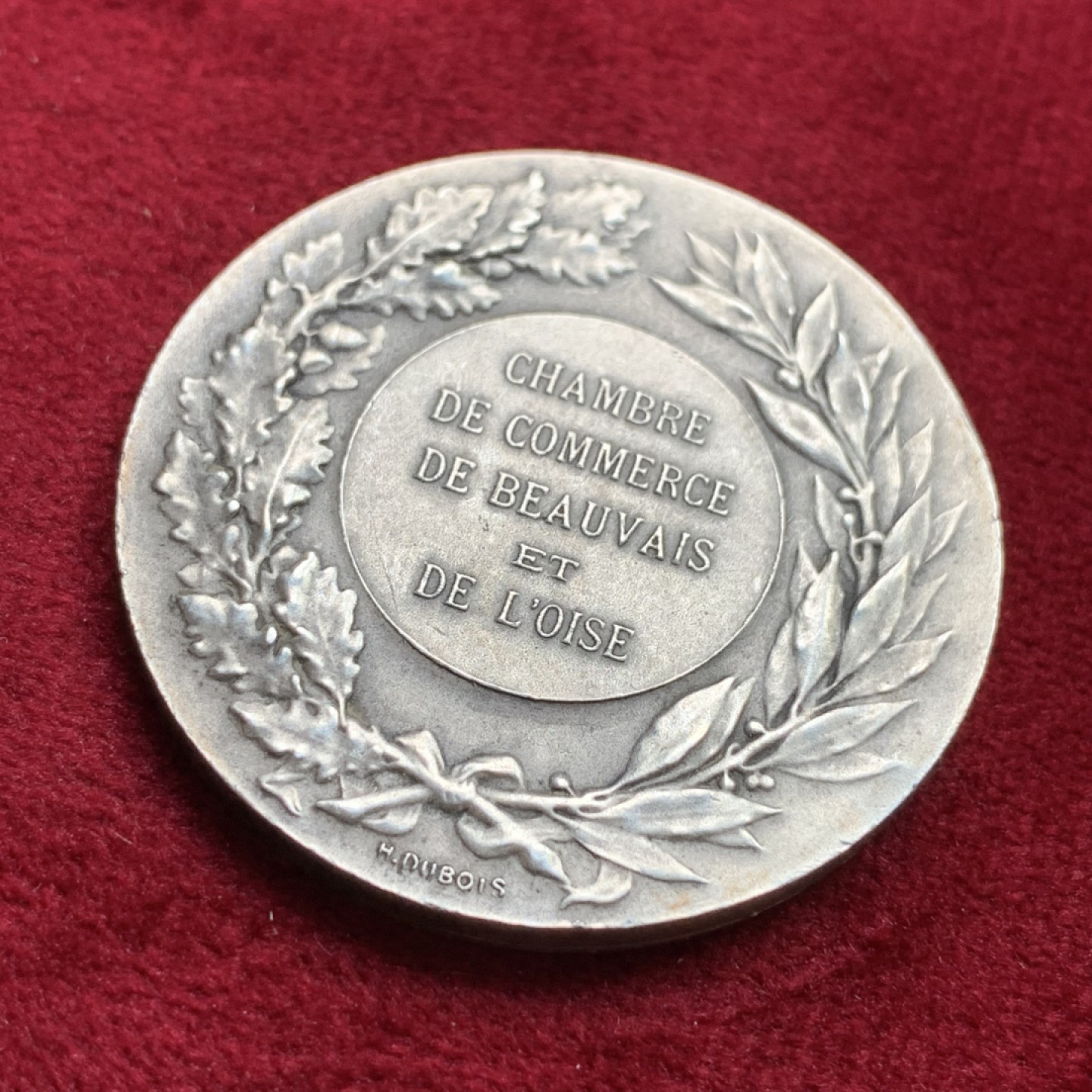 《竞宝斋》第100场-纪念拍卖 (全场包邮)中拍得限量纪念章 法国 1880-1898年  博韦商会  玛丽安娜 纪念银章 22.8克 35.9直径 细节工艺很不错 丰饶角边铭银标