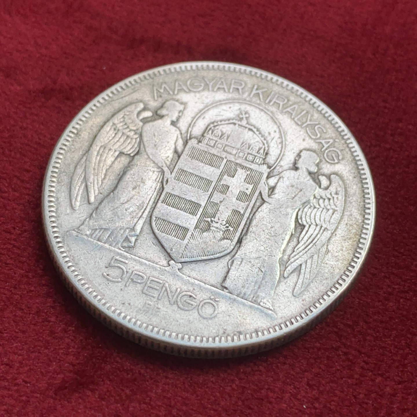 《竞宝斋》第100场-纪念拍卖 (全场包邮)中拍得限量纪念章 匈牙利1930 五潘果双天使银币 这个好品不多