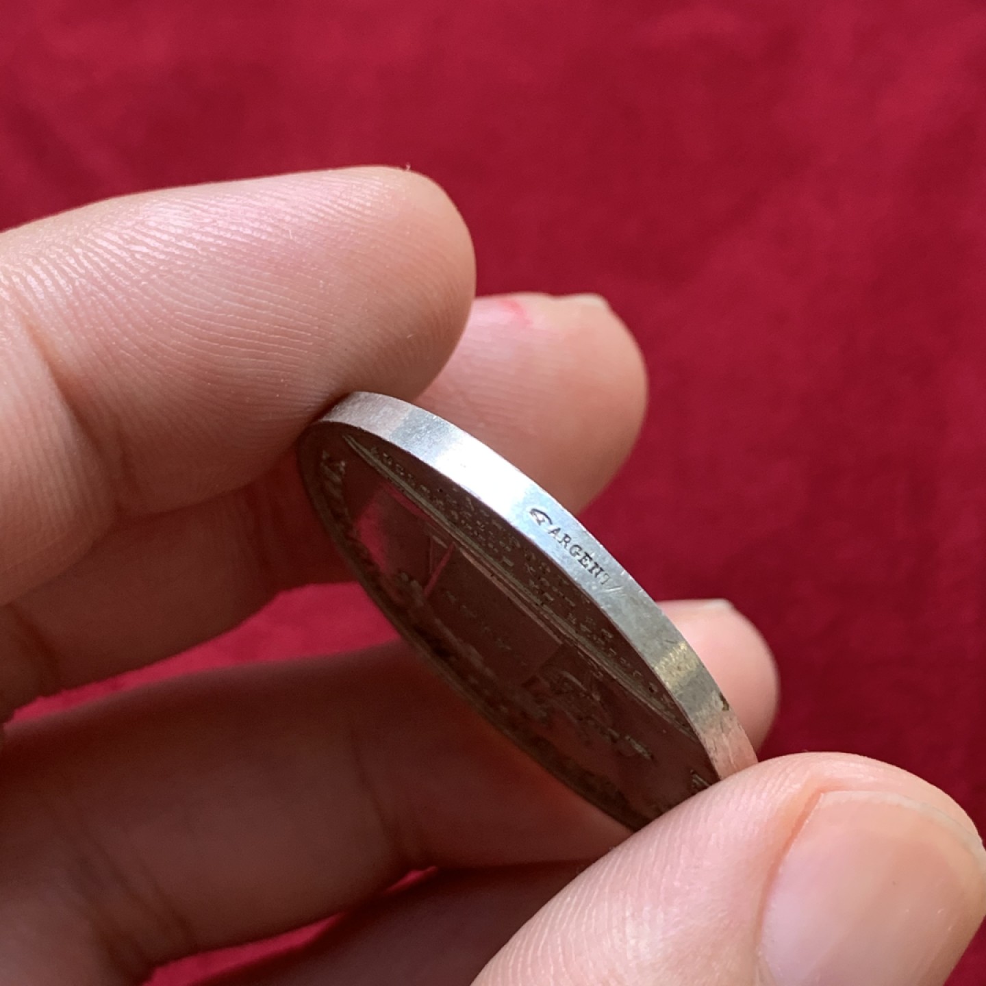 《竞宝斋》第100场-纪念拍卖 (全场包邮)中拍得限量纪念章 法国 拿破仑三世 1854年 巴黎拉昂区公证人 银质代币 15克 32.7直径 手指边铭 2021年外拍含佣金1000RMB 成交 少见品种