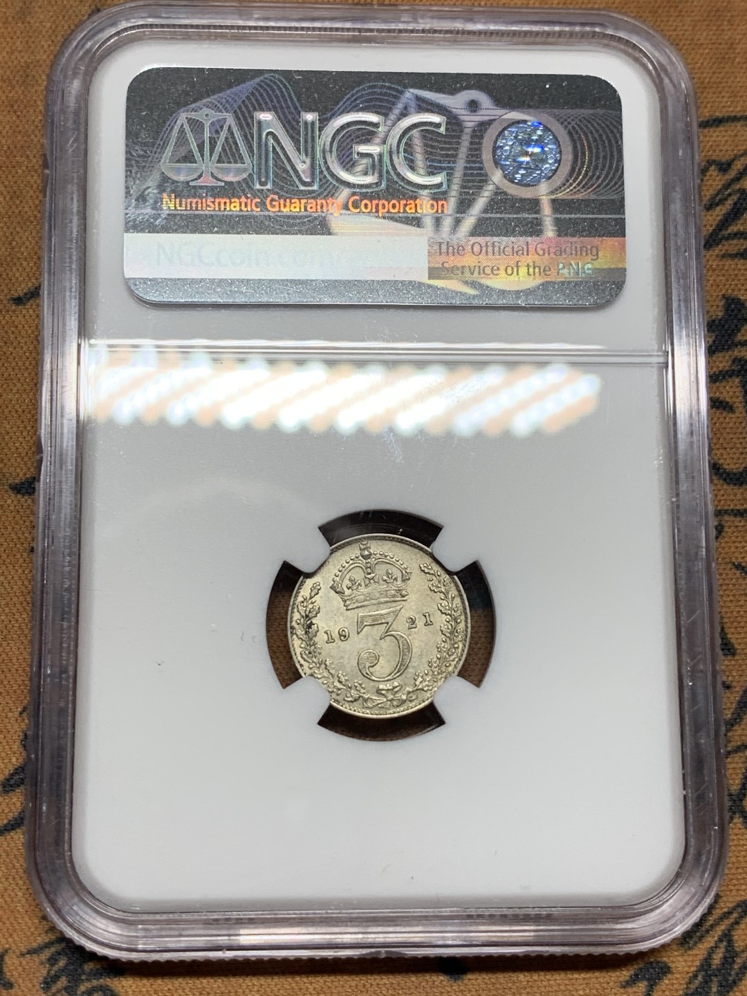 《竞宝斋》第100场-纪念拍卖 (全场包邮)中拍得限量纪念章 NGC MS62 英国 1921年 乔治五世 3便士银币 头发打制的都很好