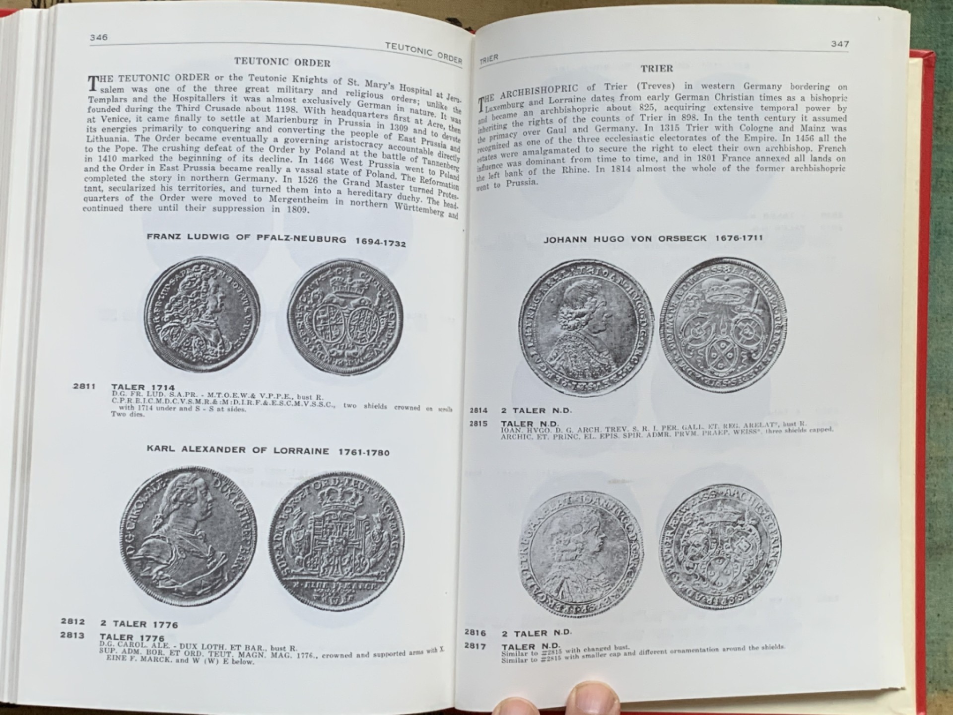 《竞宝斋》第100场-纪念拍卖 (全场包邮)中拍得限量纪念章 稀少 绝版 精装版达文波特 1700-1800年 德国泰勒 目录本身也成为了藏品，评级盒上DAV对应的就是此目录，厚达410多页。泰勒必备