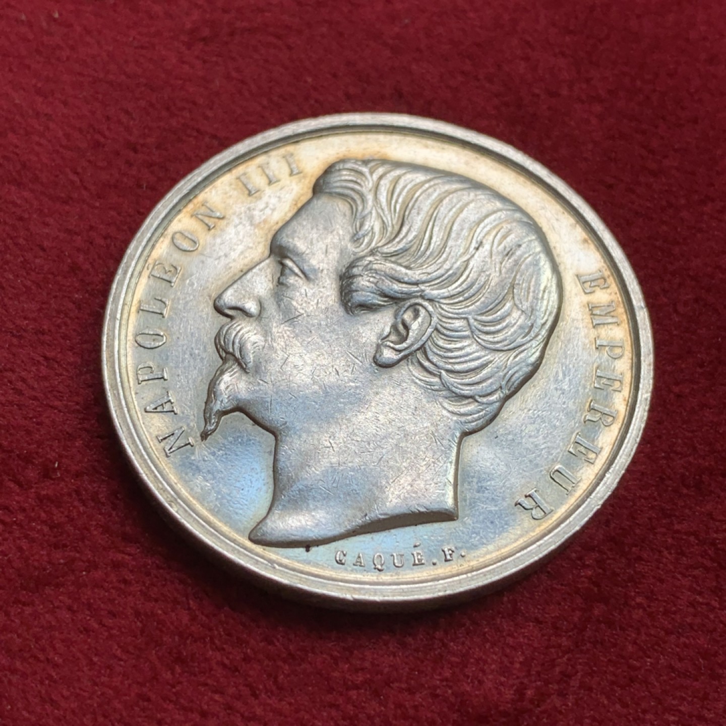 《竞宝斋》第100场-纪念拍卖 (全场包邮)中拍得限量纪念章 法国 拿破仑三世 1854年 巴黎拉昂区公证人 银质代币 15克 32.7直径 手指边铭 2021年外拍含佣金1000RMB 成交 少见品种