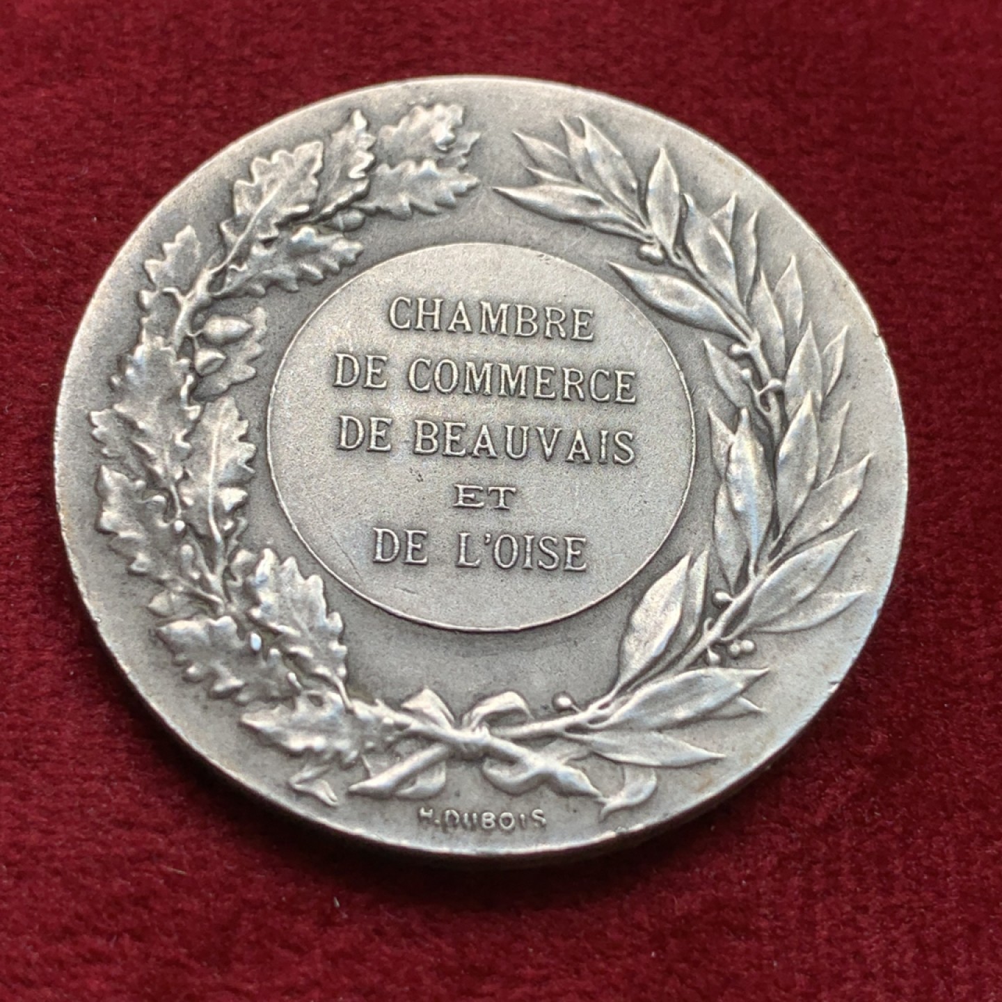 《竞宝斋》第100场-纪念拍卖 (全场包邮)中拍得限量纪念章 法国 1880-1898年  博韦商会  玛丽安娜 纪念银章 22.8克 35.9直径 细节工艺很不错 丰饶角边铭银标