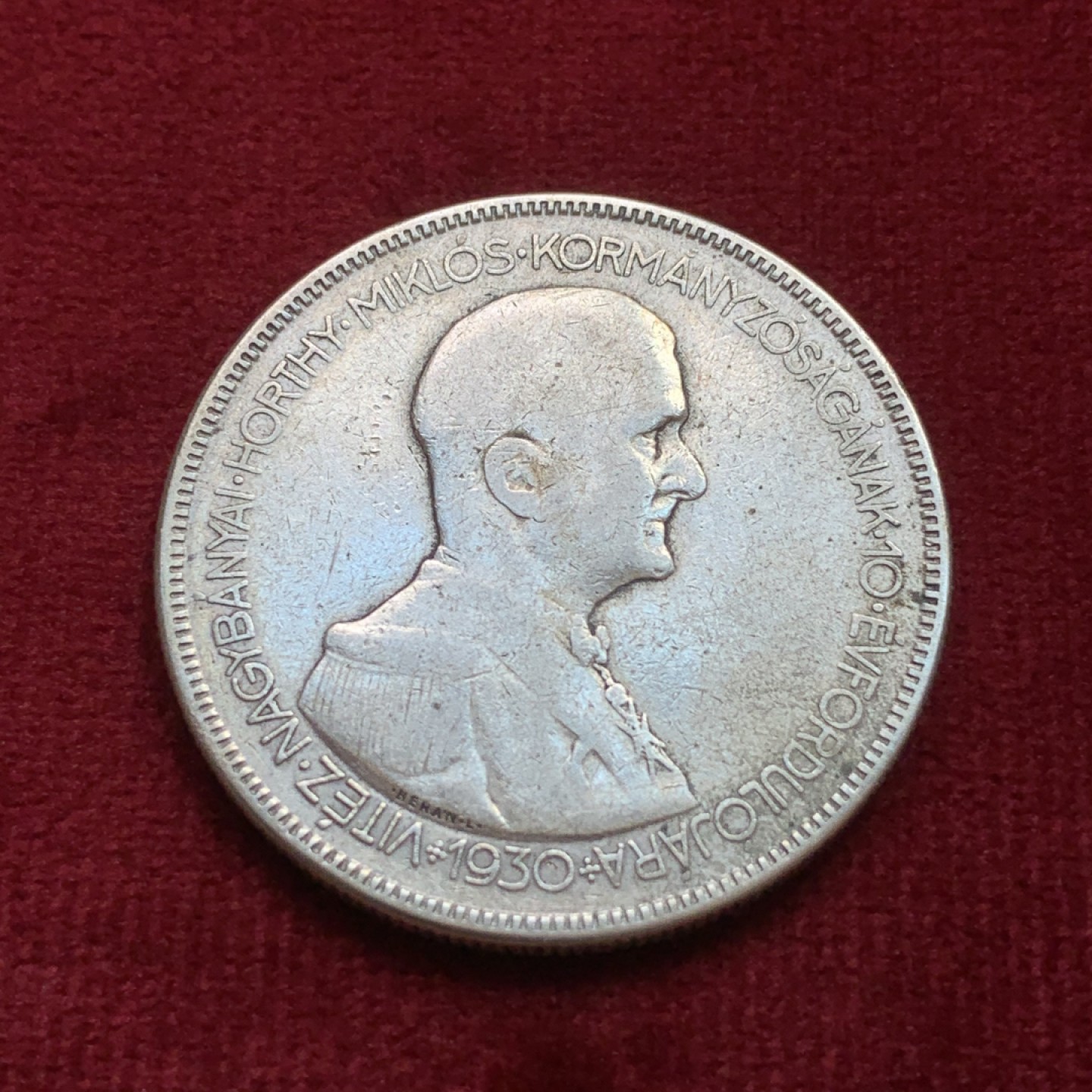 《竞宝斋》第100场-纪念拍卖 (全场包邮)中拍得限量纪念章 匈牙利1930 五潘果双天使银币 这个好品不多