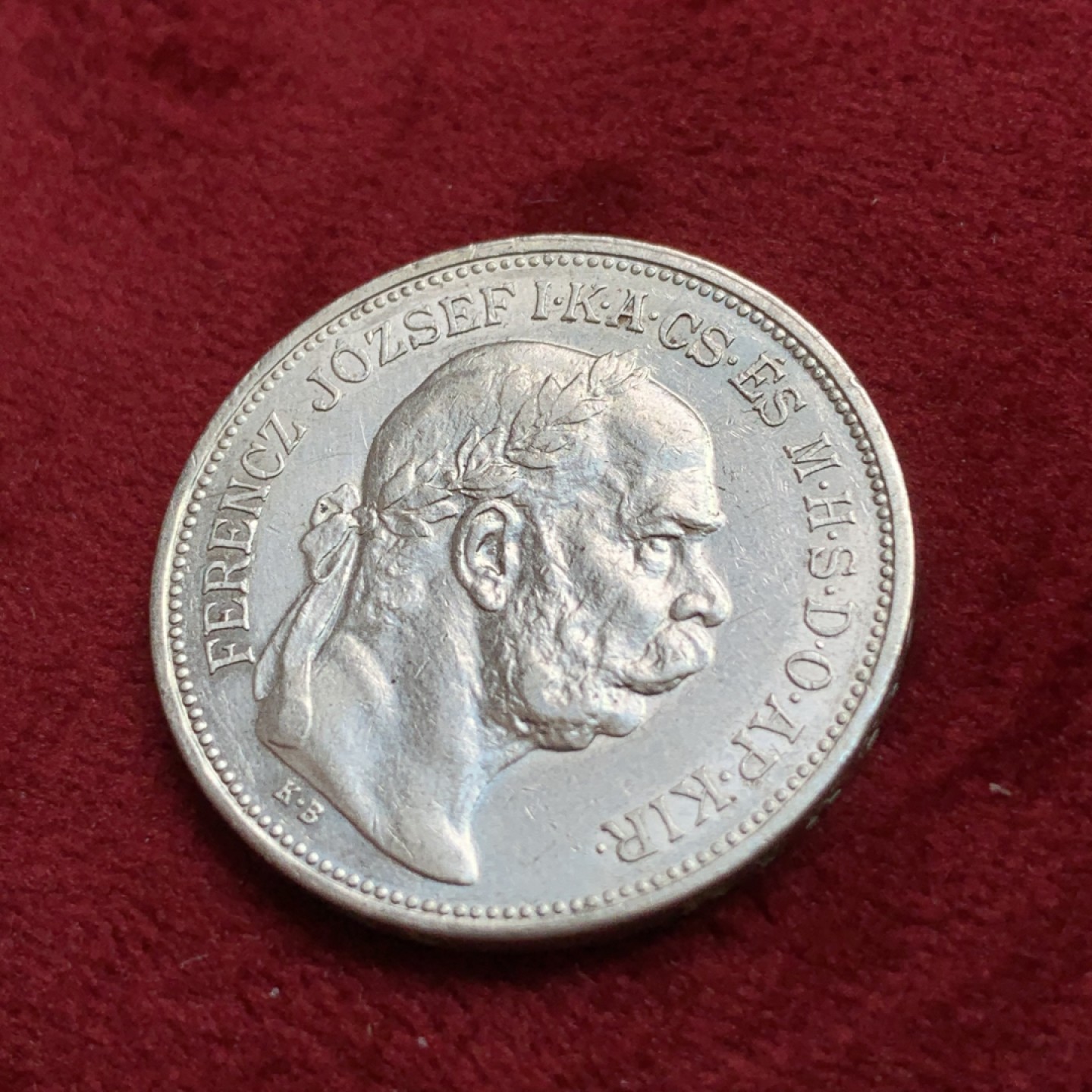 《竞宝斋》第100场-纪念拍卖 (全场包邮)中拍得限量纪念章 匈牙利 1912年 双天使2克朗银币 细节非常好 天使的脸庞清晰可见