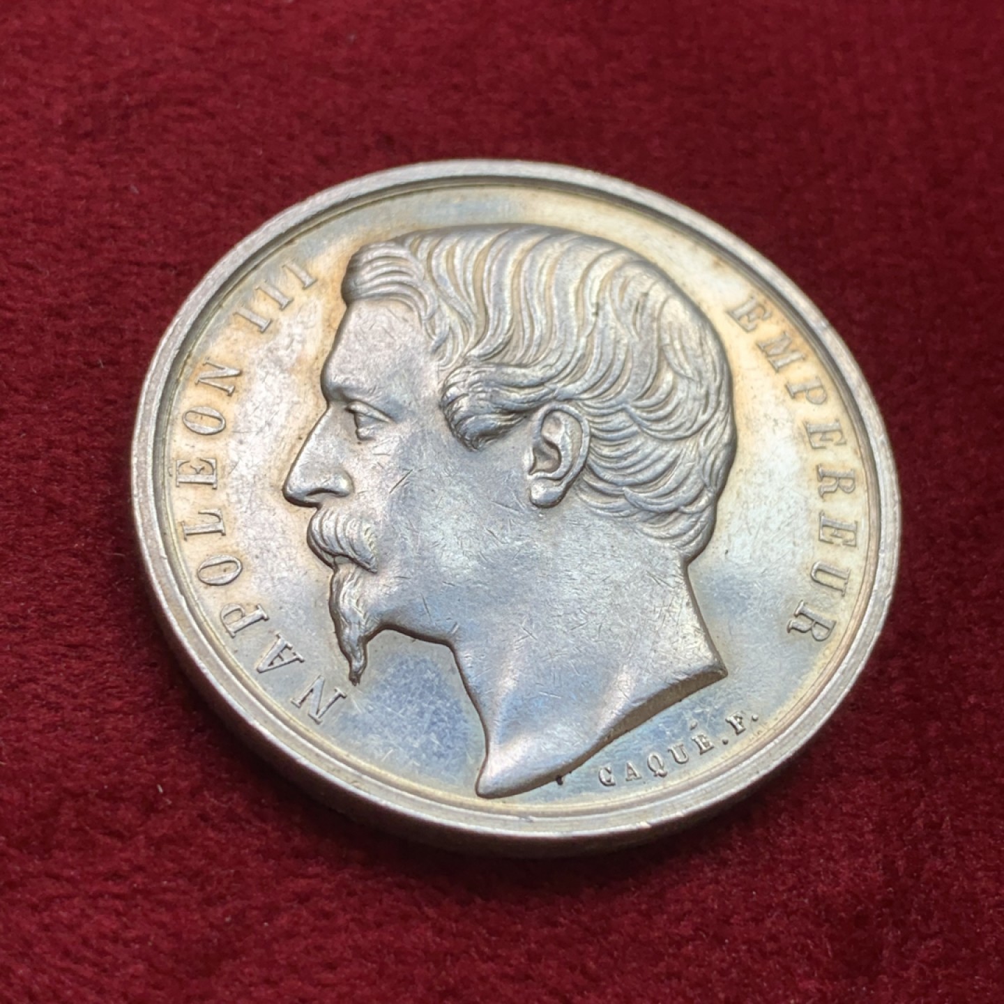 《竞宝斋》第100场-纪念拍卖 (全场包邮)中拍得限量纪念章 法国 拿破仑三世 1854年 巴黎拉昂区公证人 银质代币 15克 32.7直径 手指边铭 2021年外拍含佣金1000RMB 成交 少见品种