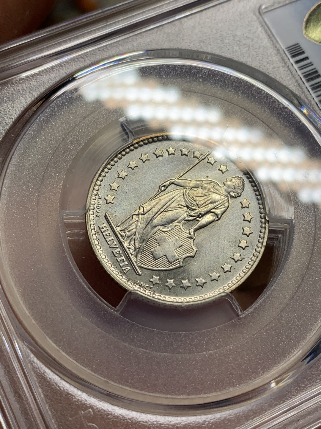 《竞宝斋》第100场-纪念拍卖 (全场包邮)中拍得限量纪念章 PCGS MS66 瑞士 1956年 女神 1法郎 银币 66分的1法郎少见 普遍半法郎为主 这枚接近无暇