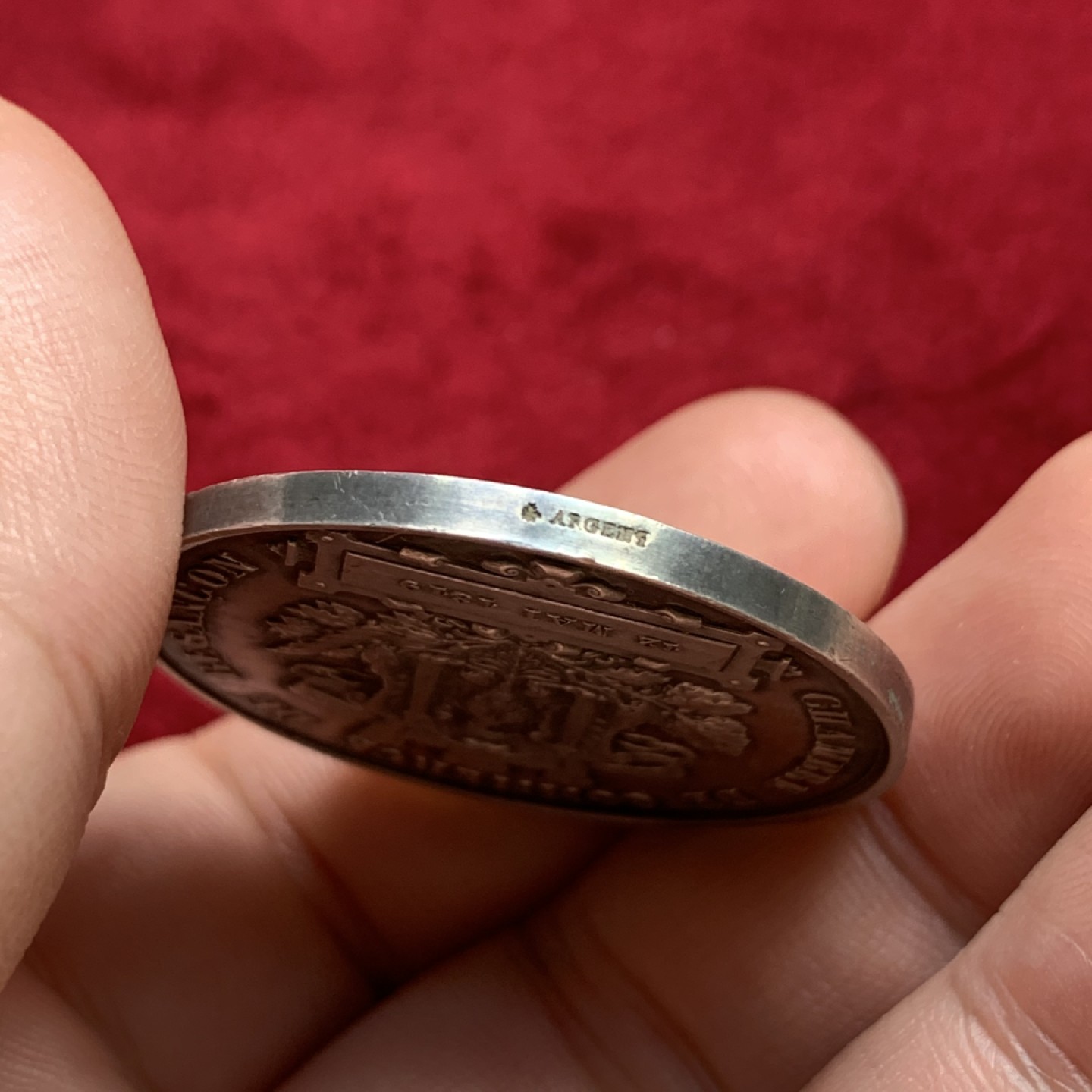 《竞宝斋》第100场-纪念拍卖 (全场包邮)中拍得限量纪念章 法国 拿破仑三世 贝桑松商会 银质奖章 24.2克 36.6mm大规格 五彩细节好 2017年外拍成交价950rmb