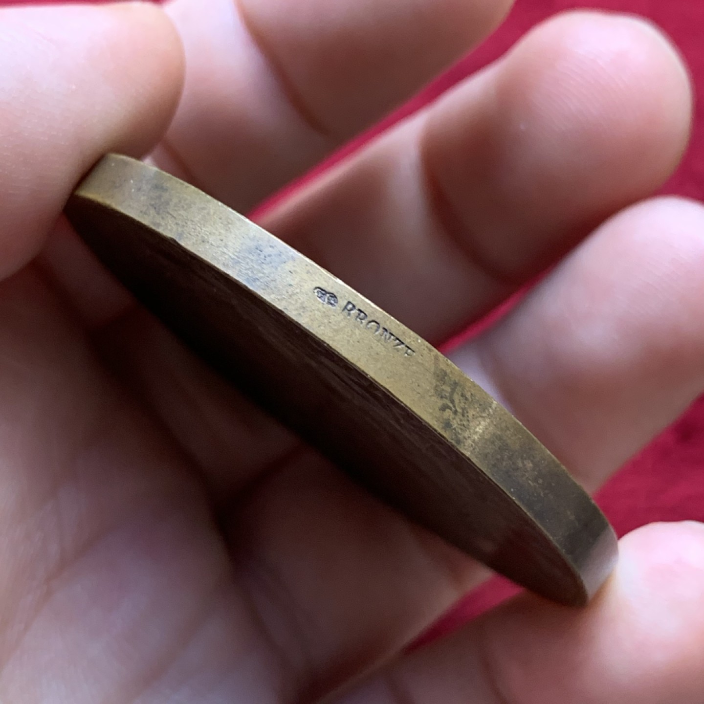 《竞宝斋》第100场-纪念拍卖 (全场包邮)中拍得限量纪念章 罗蒂作品 1899年 法国 初级教育 铜章 原铸带原盒 细节飘逸 非仿制能比 经典之作 66.7克 50.5mm 大规格