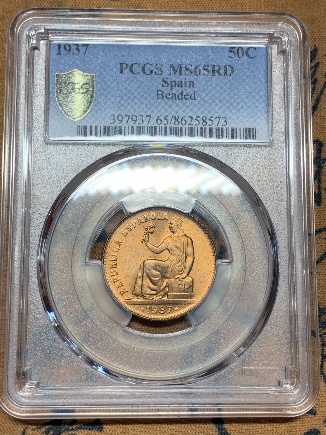 《竞宝斋》第100场-纪念拍卖 (全场包邮)中拍得限量纪念章 PCGS MS65RD 西班牙 1937年 内战版 50分铜币 好的难以形容 喜欢的不要错过