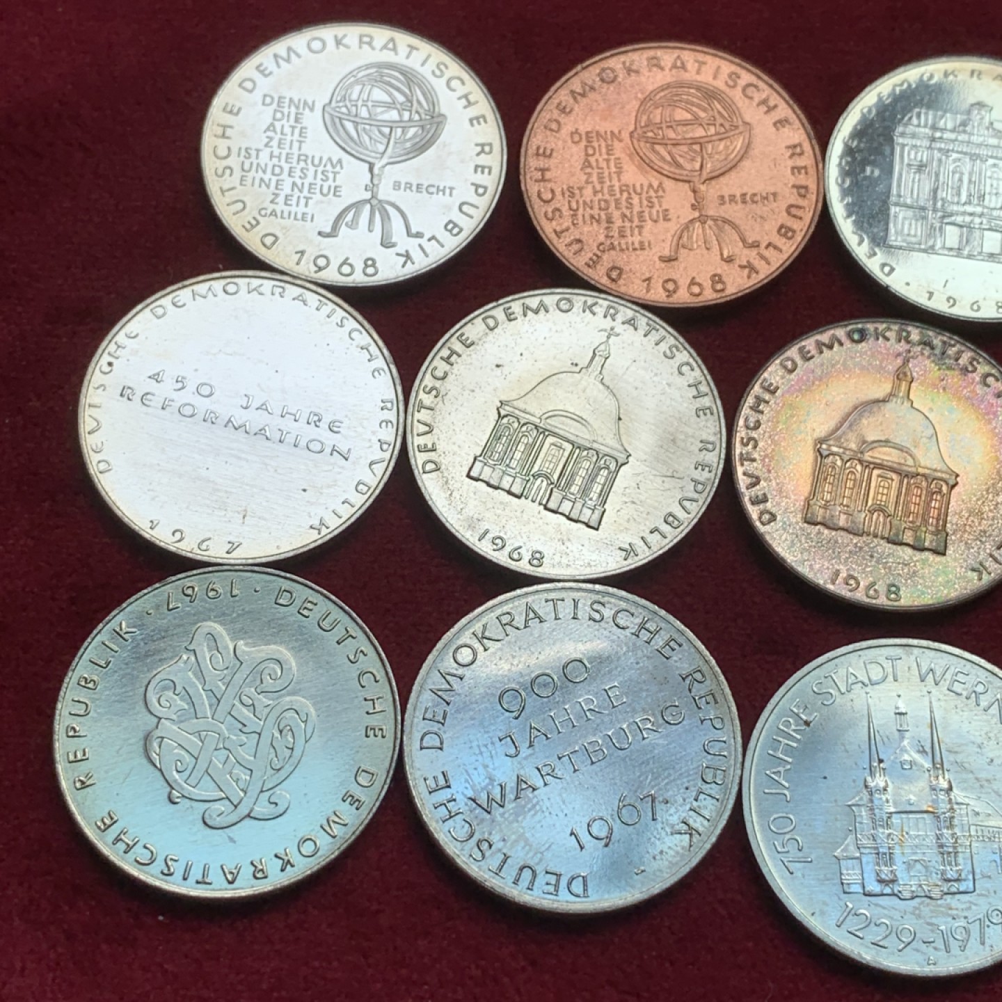 《竞宝斋》第100场-纪念拍卖 (全场包邮)中拍得限量纪念章 1960至1980年左右 东德纪念章 9枚 BU