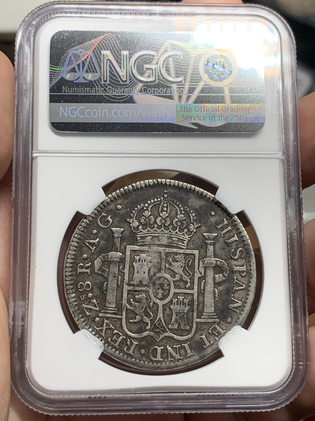 《竞宝斋》第100场-纪念拍卖 (全场包邮)中拍得限量纪念章 NGC VF 墨西哥 1820年Zs AG 内战版 费七 8R 双柱大银币 非常少见的版别 自然状态 包浆好 当时条件所限文字都蚯蚓体