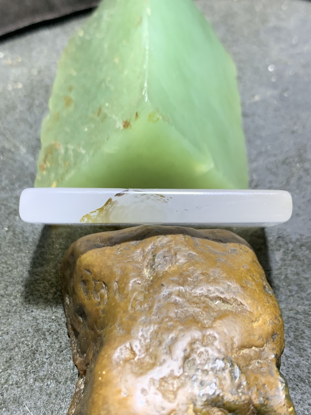 精美高玉化马达加斯加海洋玉髓立体纹牌子一个！