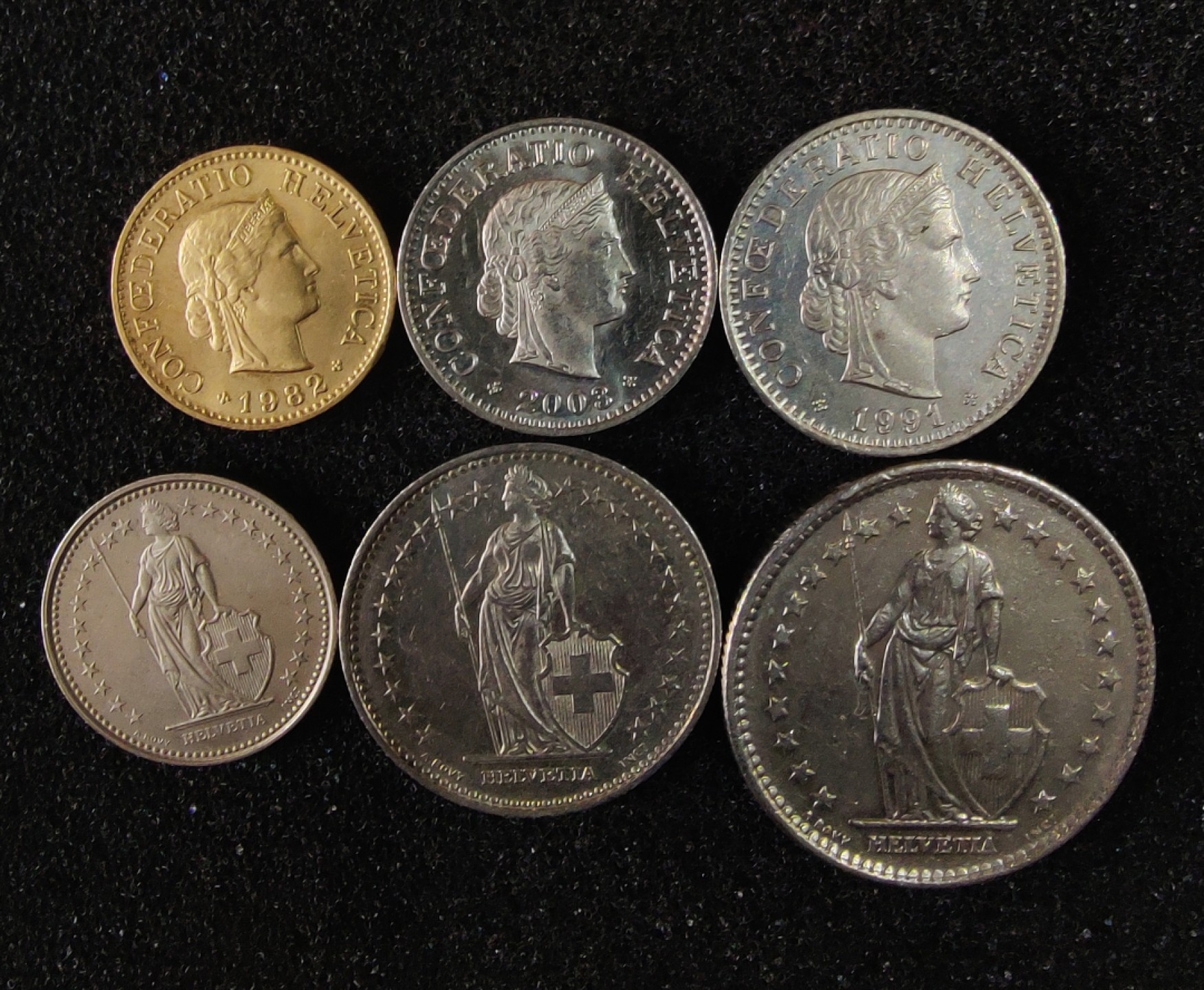 ♥一只鱼（世界钱币第二期）