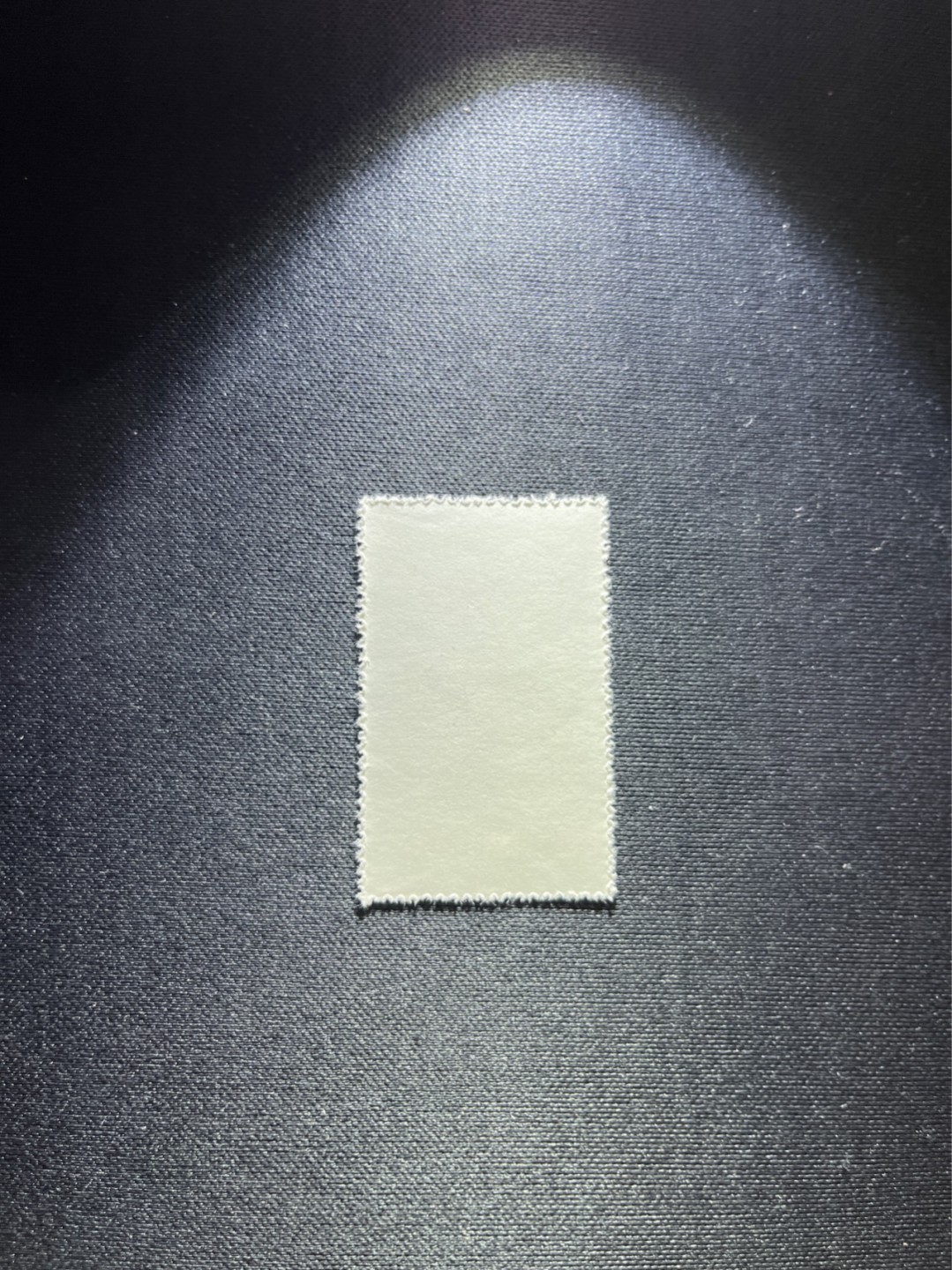 洪涛臻品 精选邮票限时拍卖第四十四期 特54儿童 盖销 12-1   一 枚，版撕全品嘎嘎绝， 面艳背白，生口，非常漂亮，热门票，草纸小票折痕多，全品数量有限，注意捡漏