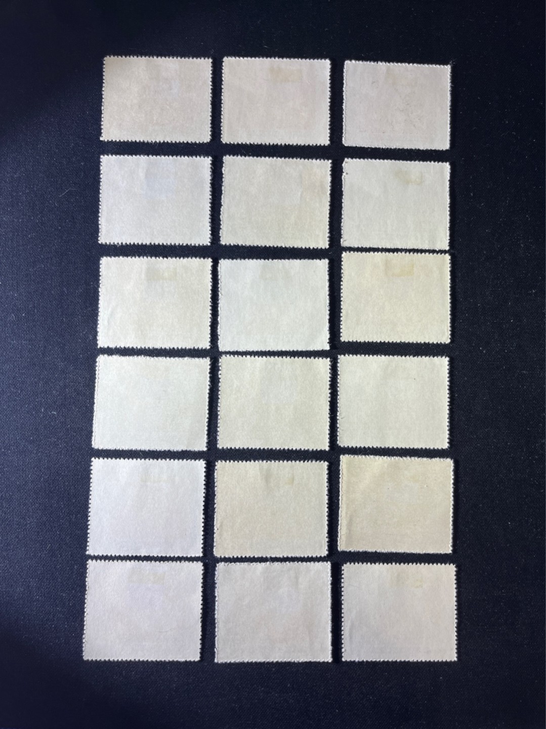 洪涛臻品 精选邮票限时拍卖第四十三期 特13一五计划盖销全套，上品。该票票幅大，易折易染色，对于这套已经是非常难得的品相。
