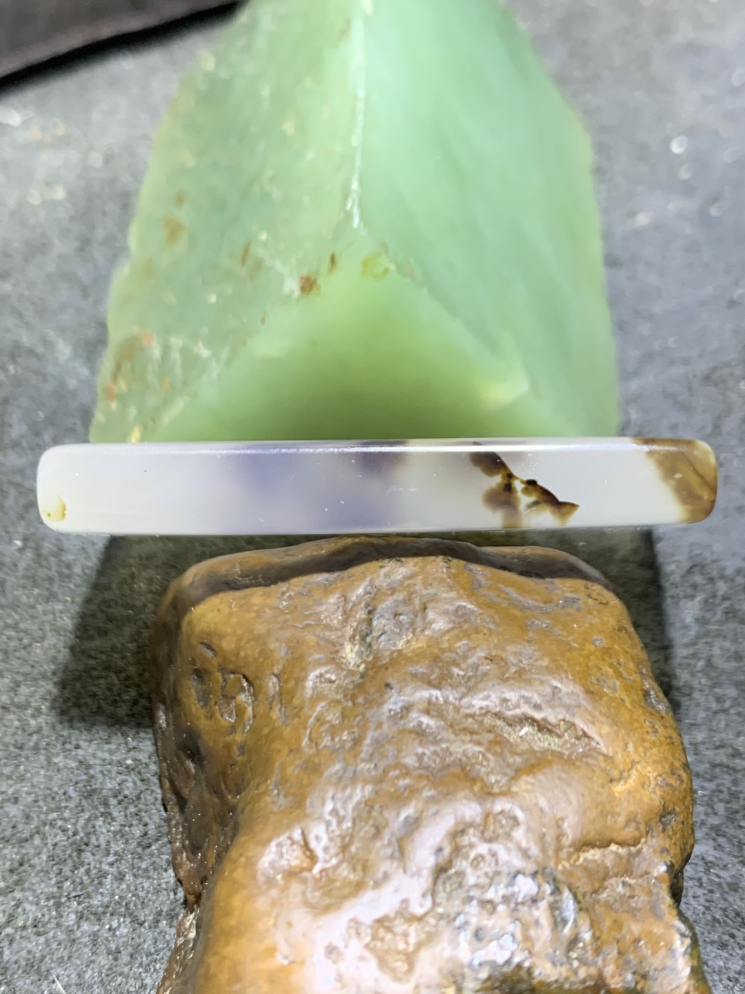 精美高玉化马达加斯加海洋玉髓立体纹牌子一个！