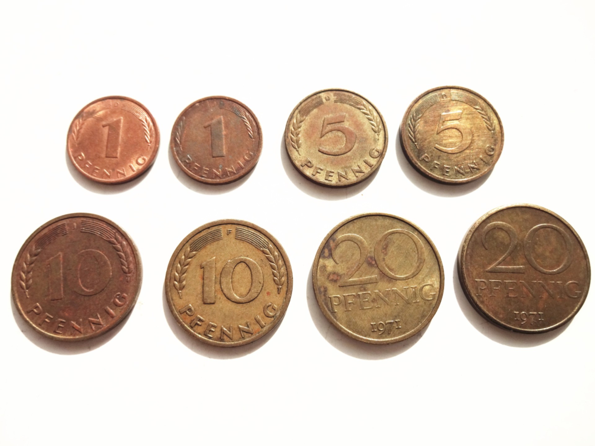 娃娃家-十月、第三场 德国。东西德散币-8枚入