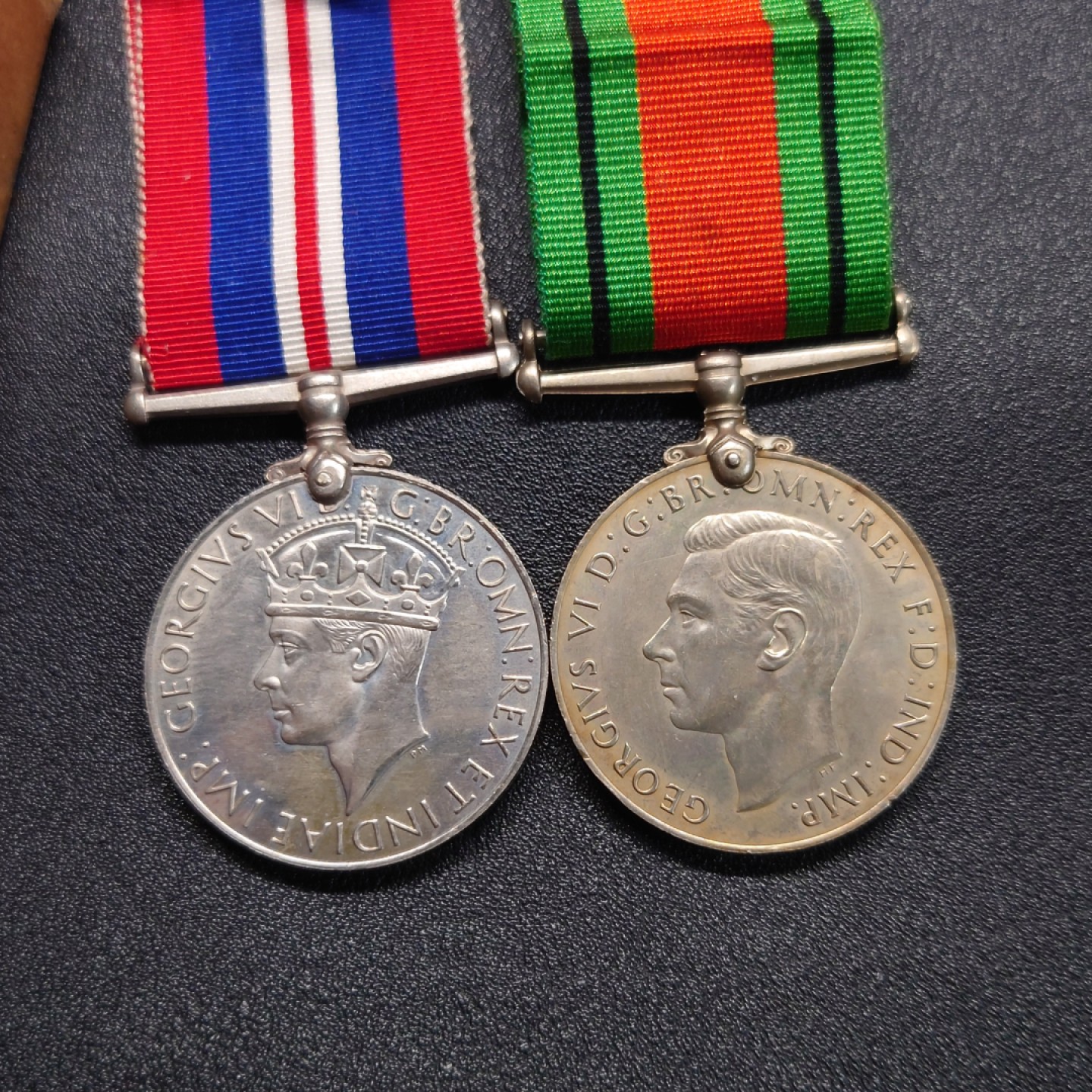 勋章奖章交易所10月6日群卖 英国二战/二战防御奖章套章