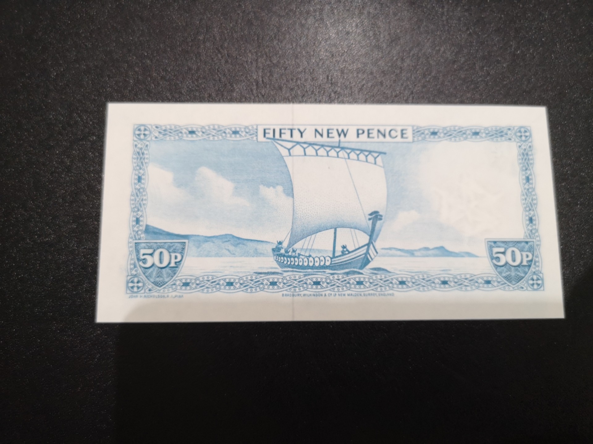 《外钞收藏家》第二百零六期 1979年版马恩50便士 全新UNC