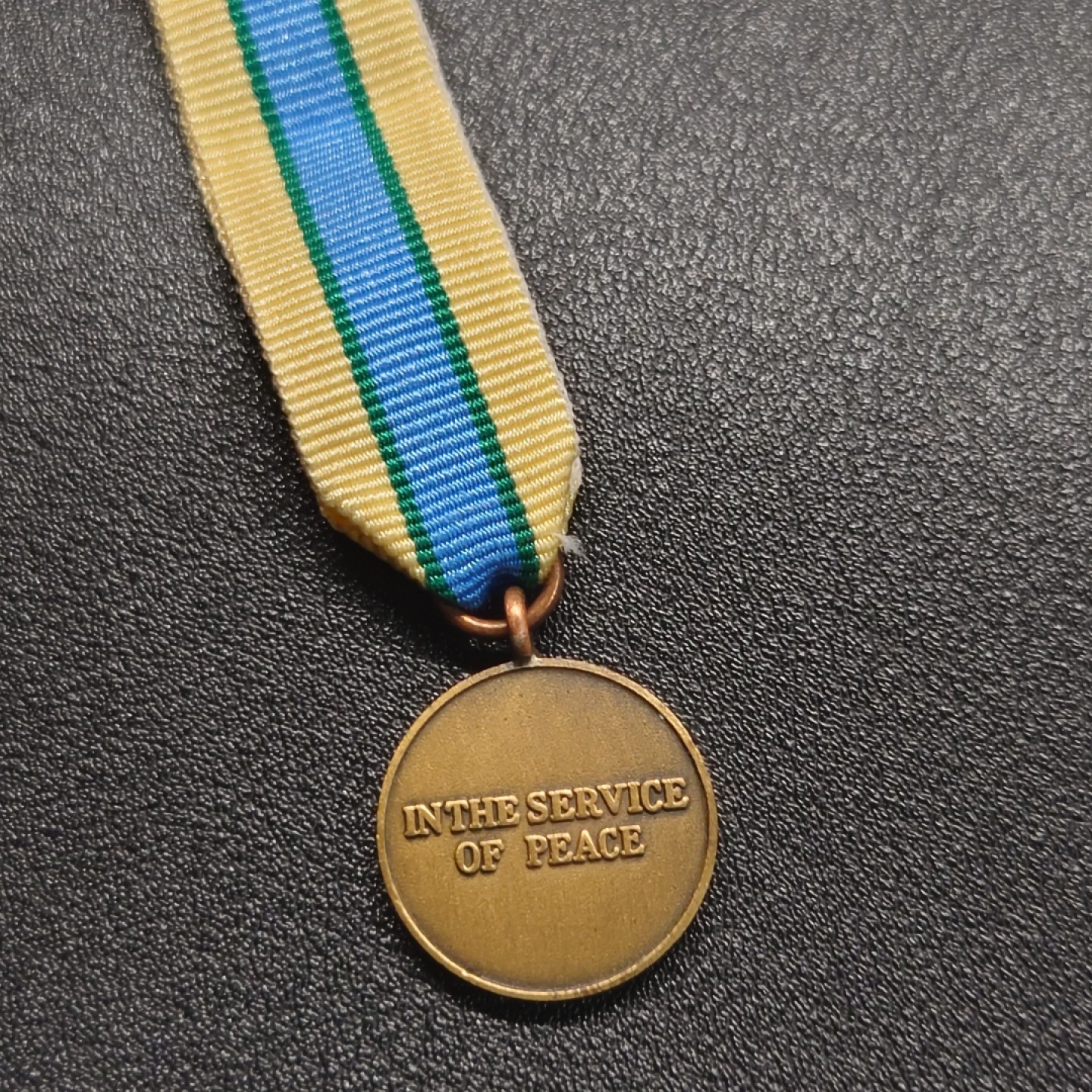 勋章奖章交易所10月6日群卖 联合国1993-1995索马利亚奖章迷你章