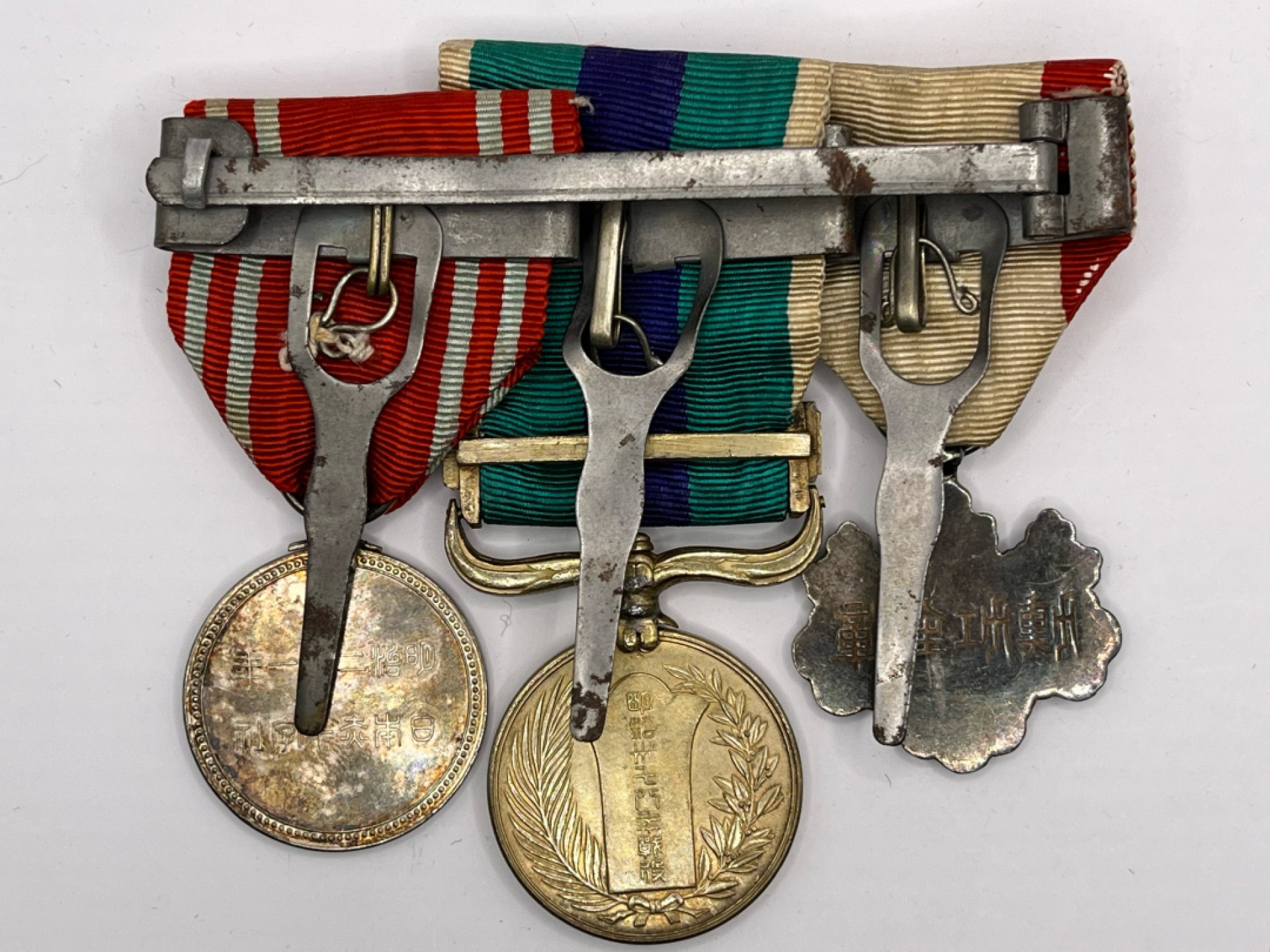 ：第四期 全场0元起拍 咸鱼国勋章拍卖专场 22年10月9日（周日）开始 牢记历史勿忘国耻 日本二战时期三连挂