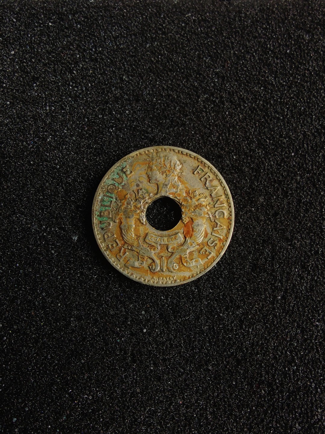 ♥一只鱼（世界钱币第三期） 法属印支5分