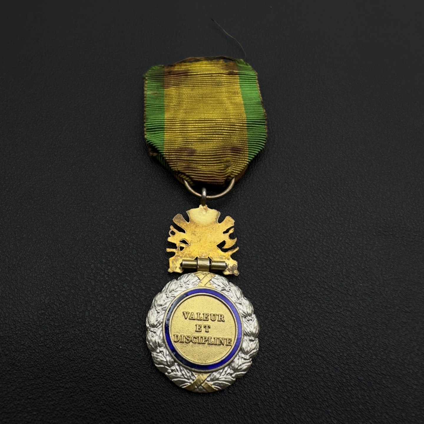 勋章交易所10月8日国庆终拍 法国三共军事功勋奖章
