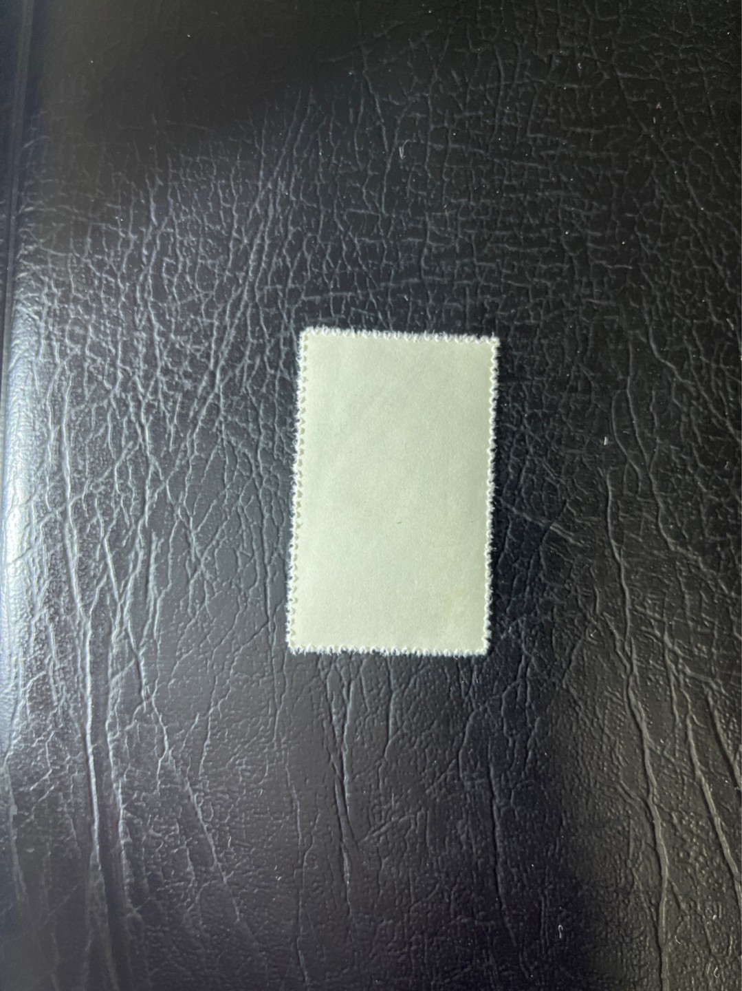 洪涛臻品 精选邮票限时拍卖第四十五期 特54儿童 盖销 12-1   一 枚，版撕全品嘎嘎绝， 面艳背白，生口，非常漂亮，热门票，草纸小票折痕多，全品数量有限，注意捡漏