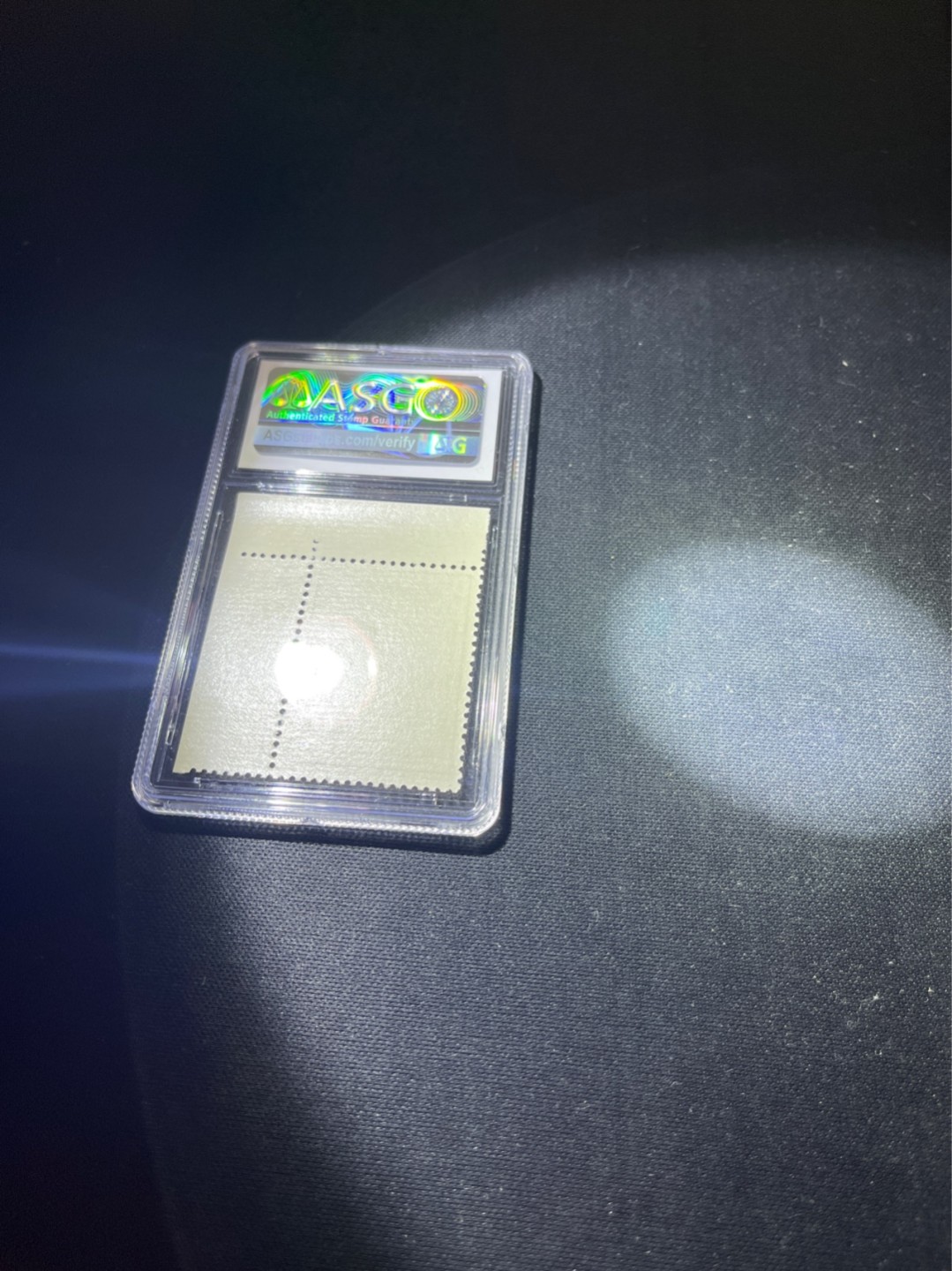 洪涛臻品 精选邮票限时拍卖第四十五期 特63青铜器 8-2  90分OG 右上直角边  色标，三俗稀缺，面艳背白，老纪特精品票，90高分非常难得，币状态一流，注意捡漏