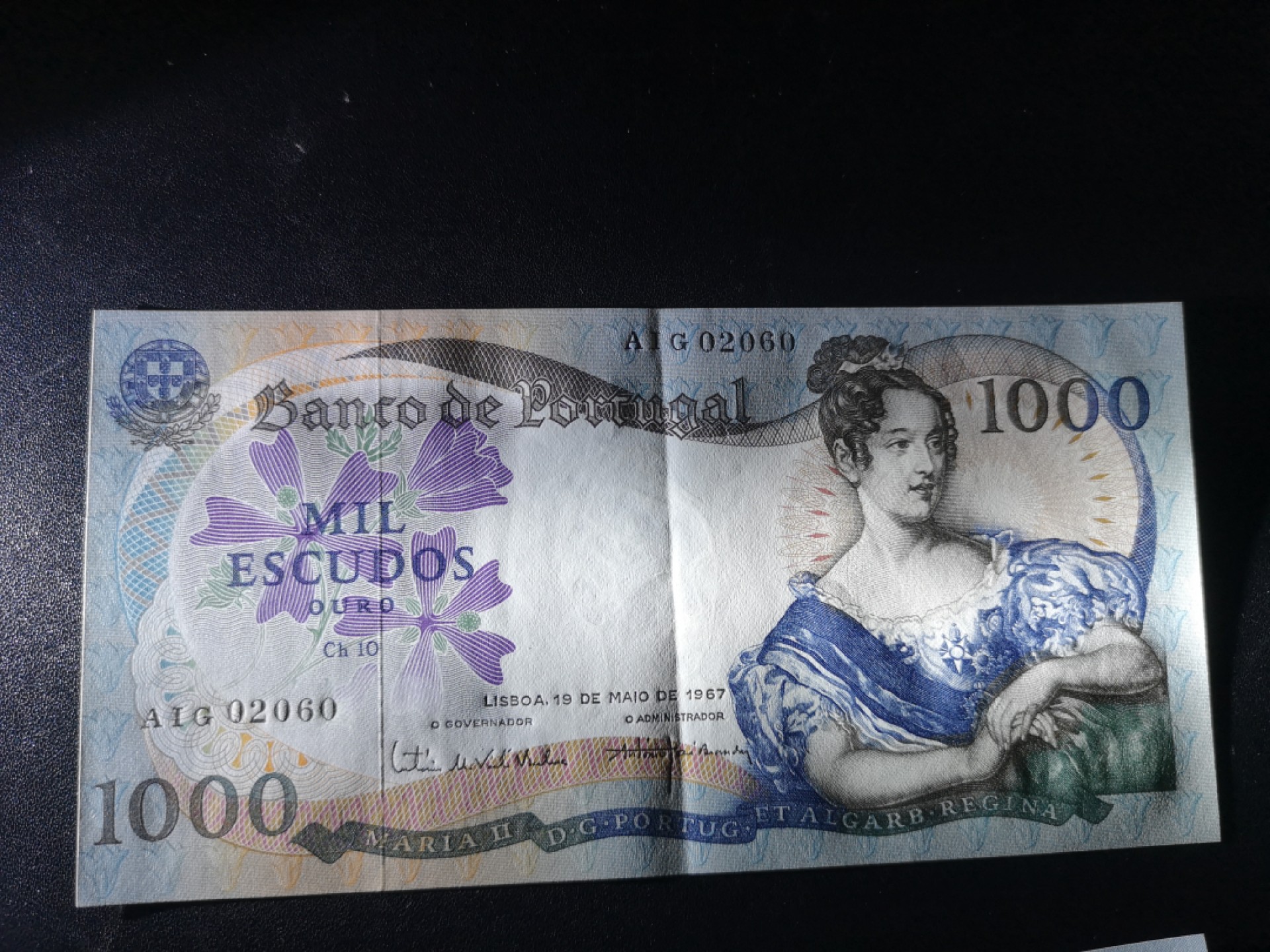 《外钞收藏家》第二百零六期 1967年葡萄牙1000 AU品相