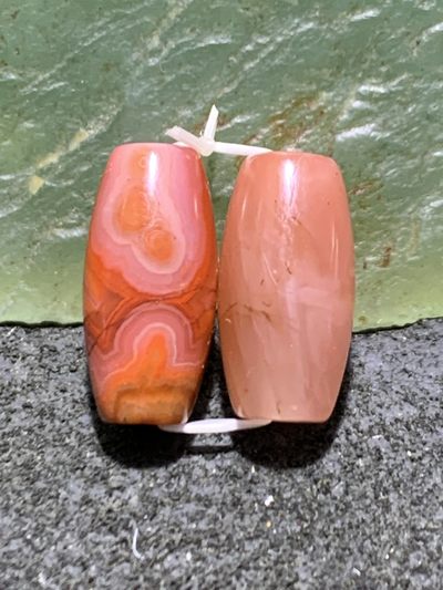 精美川料南红玛瑙桶珠一对， - 精美川料南红玛瑙桶珠一对，