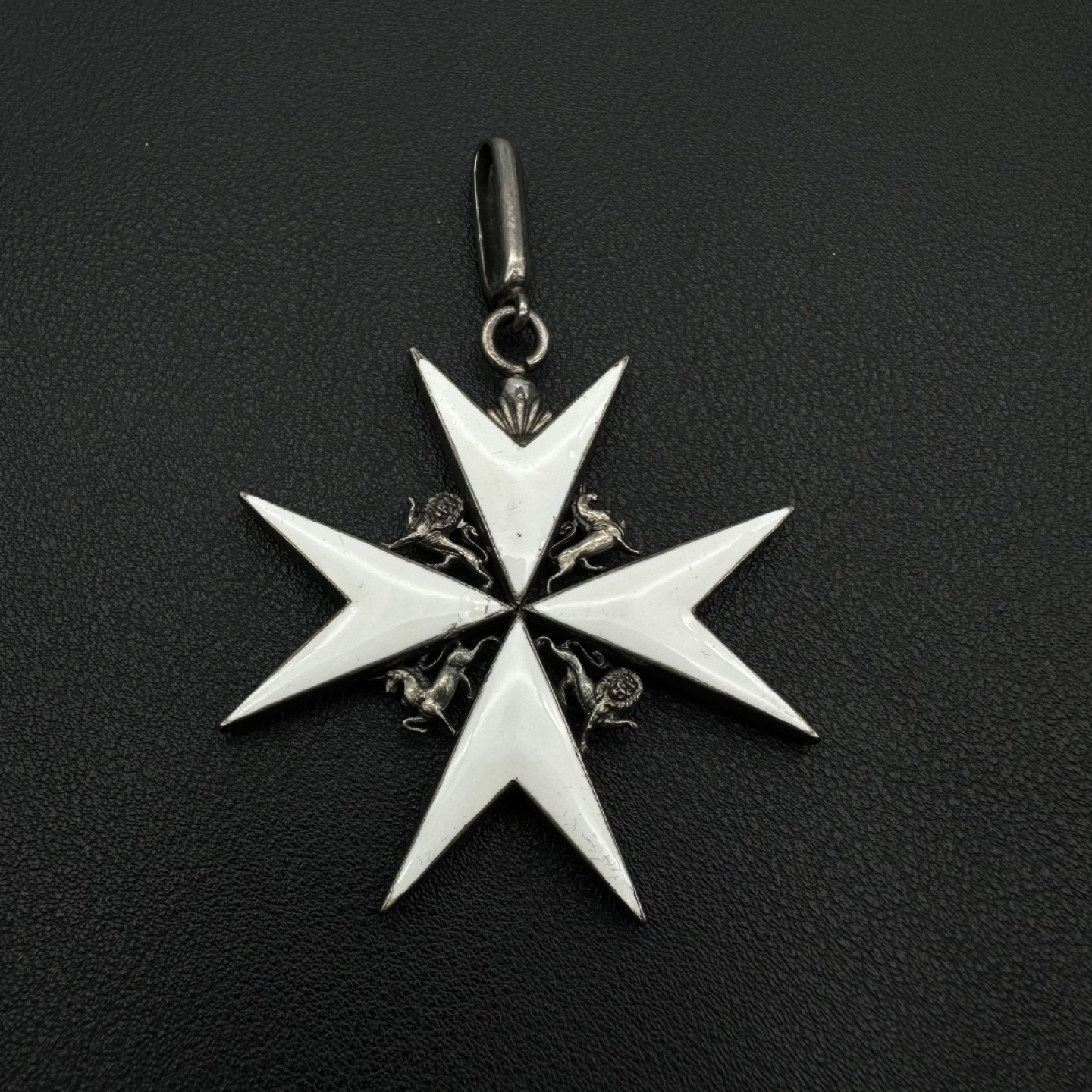 勋章交易所10月8日国庆终拍 英国大军官级圣约翰勋章